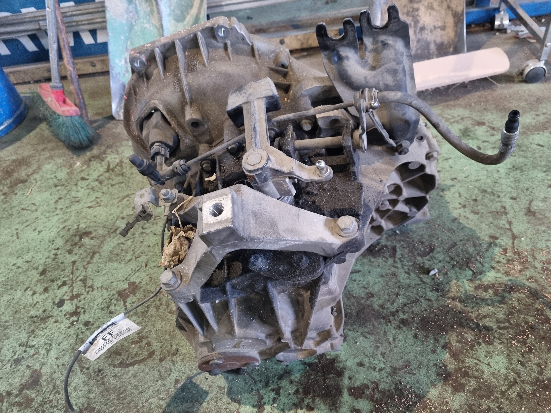 CAJA CAMBIOS FORD FOCUS KKDA