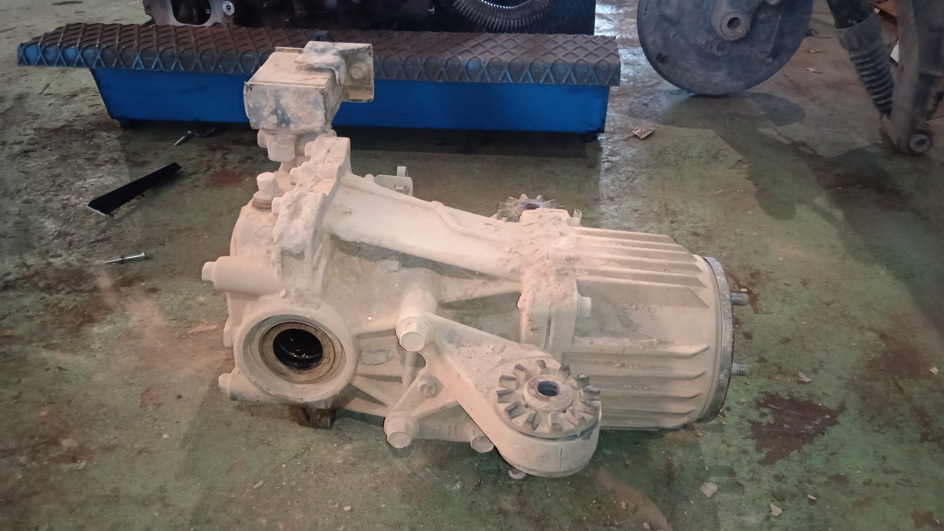 DIFERENCIAL TRASERO PEUGEOT 4007 4HN