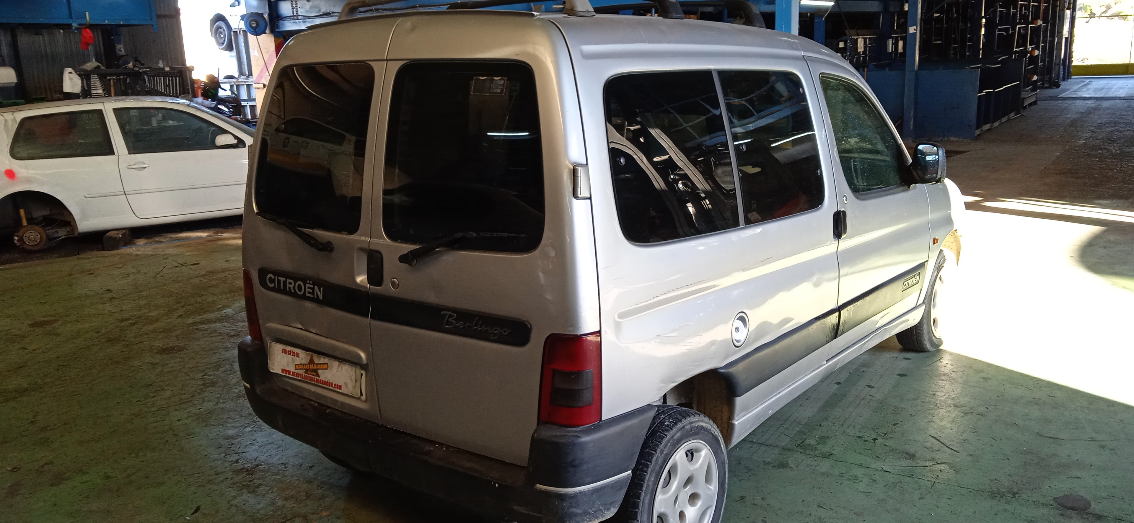 FARO DERECHO CITROEN BERLINGO WJZ