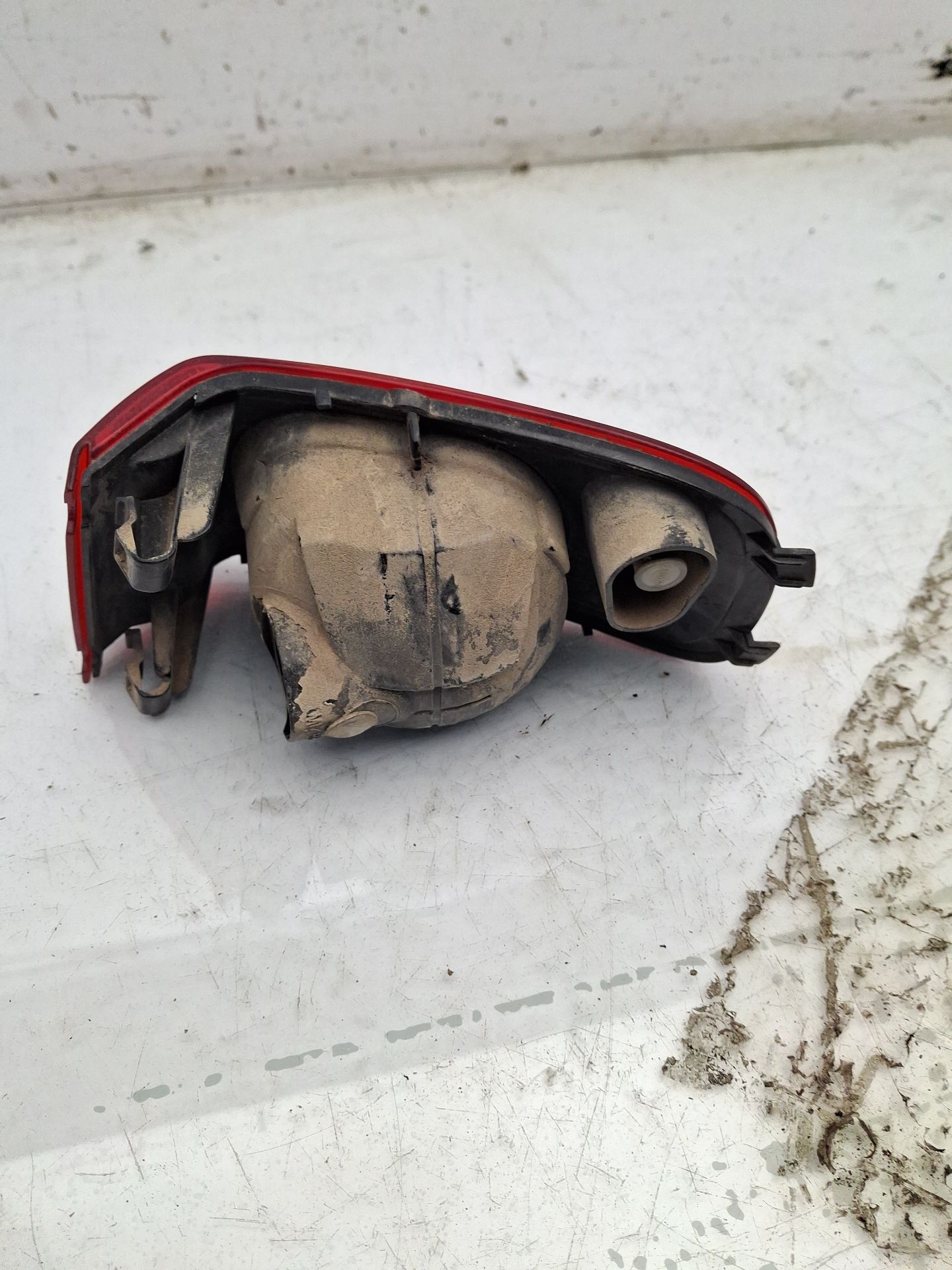 PILOTO TRASERO IZQUIERDO PARAGOLPES CITROEN C3 