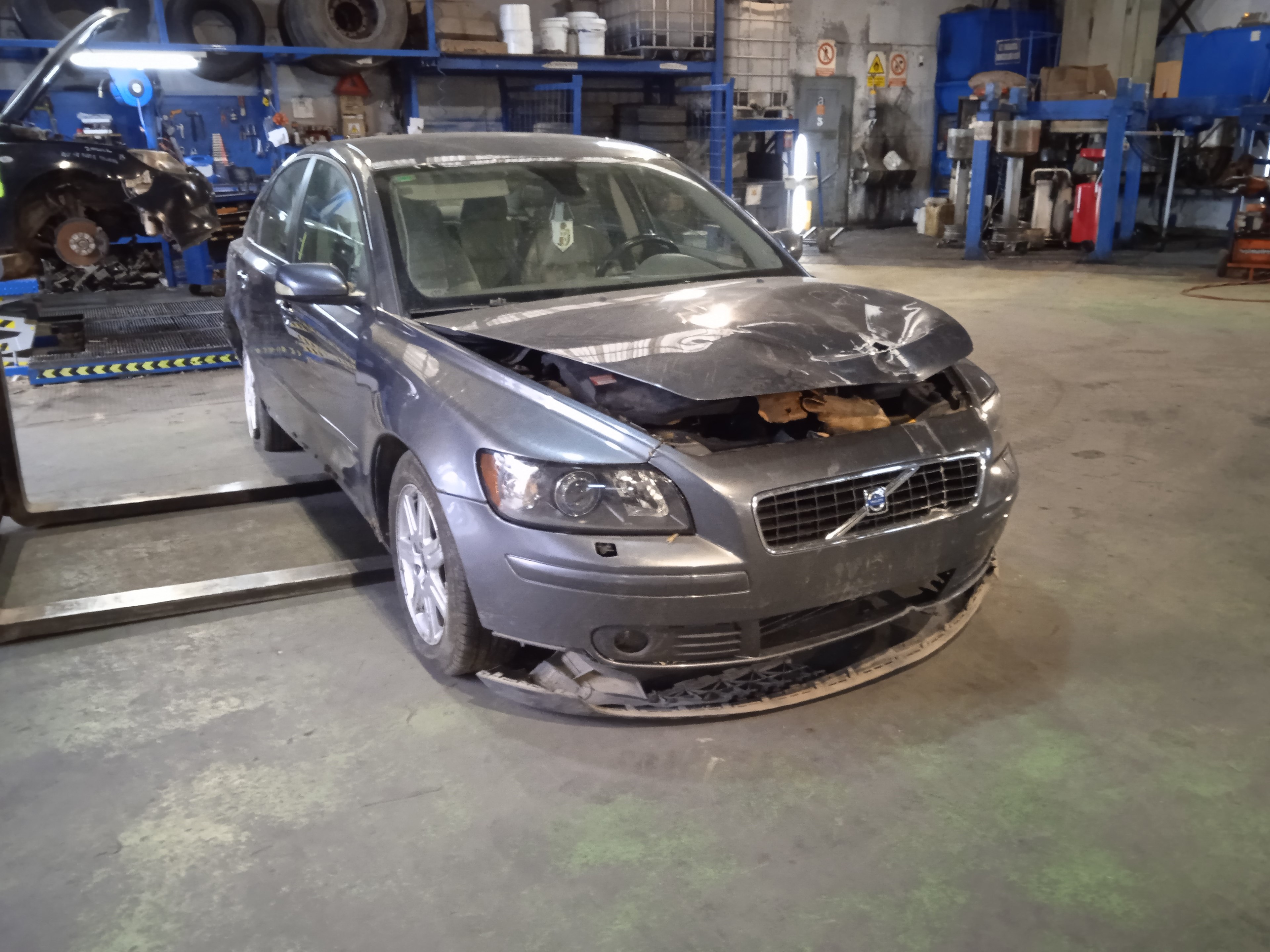 COMPRESOR AIRE ACONDICIONADO VOLVO S40 D4204T/D