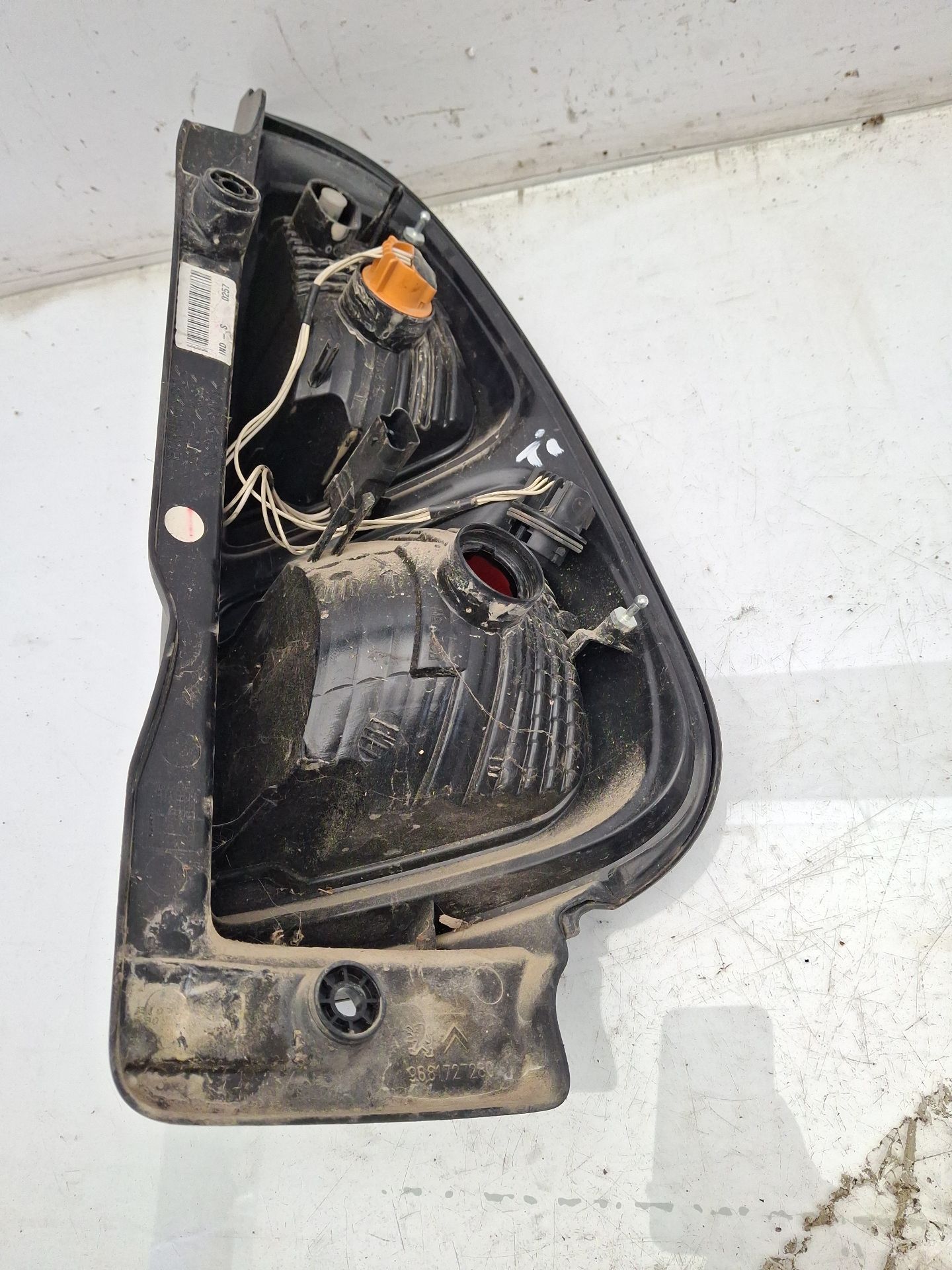 PILOTO TRASERO IZQUIERDO CITROEN C3 