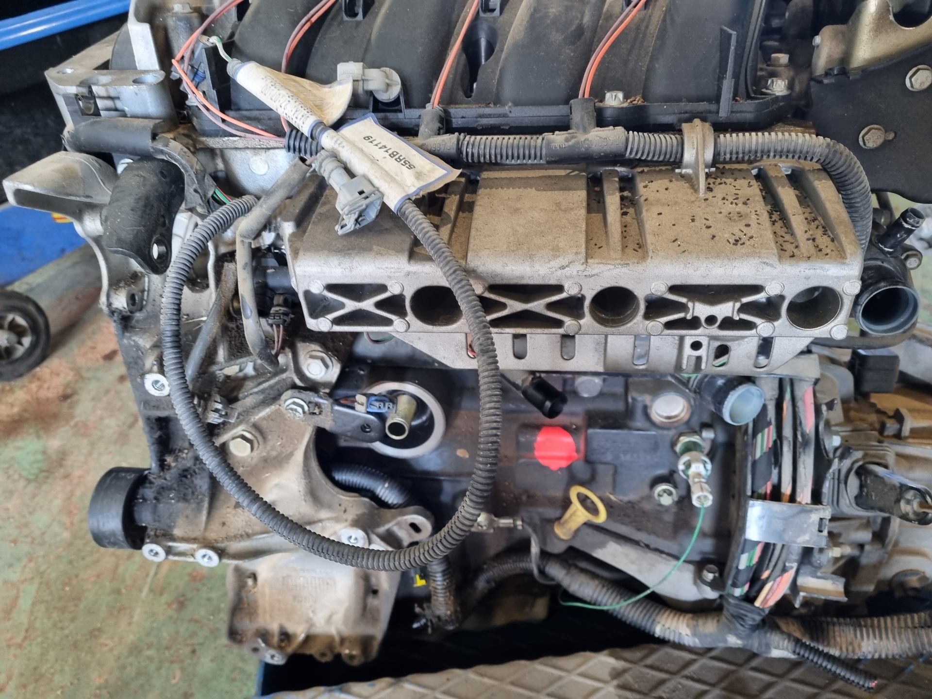 MOTOR COMPLETO RENAULT MEGANE K4J C7