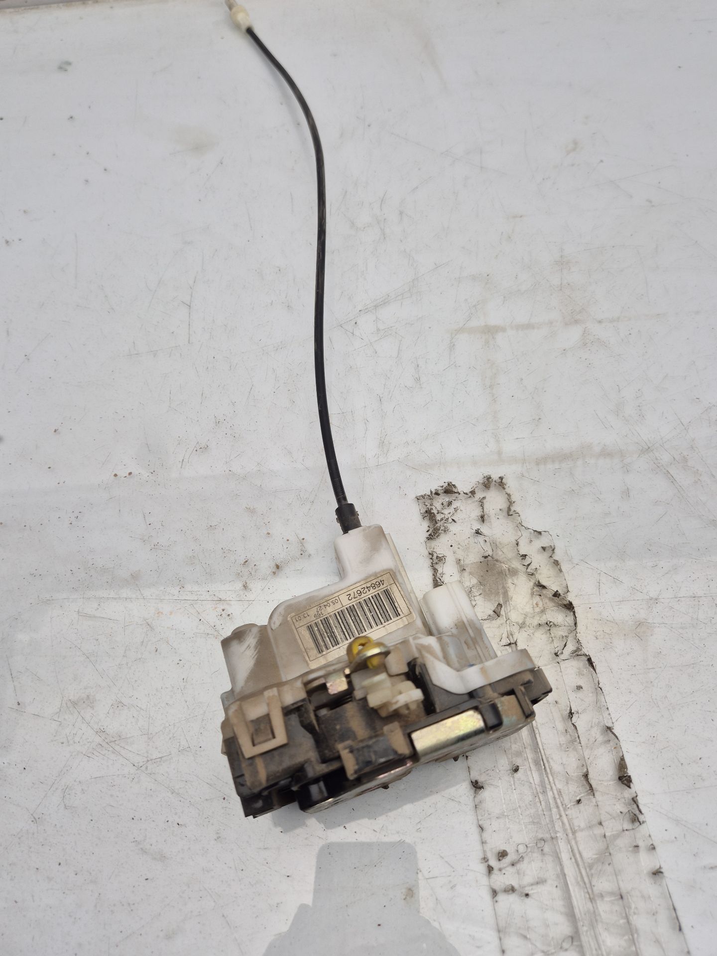 CERRADURA PUERTA DELANTERA IZQUIERDA FIAT PANDA 