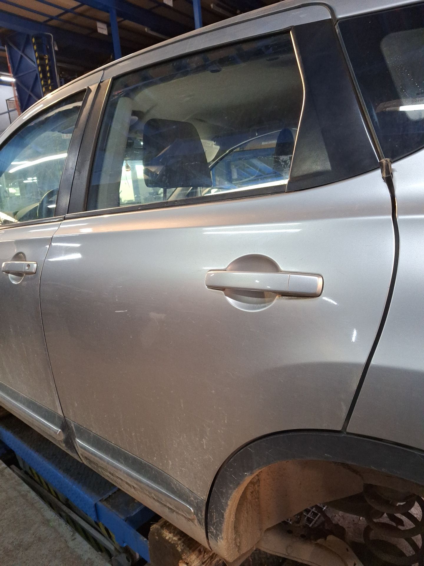 PUERTA TRASERA IZQUIERDA NISSAN QASHQAI 