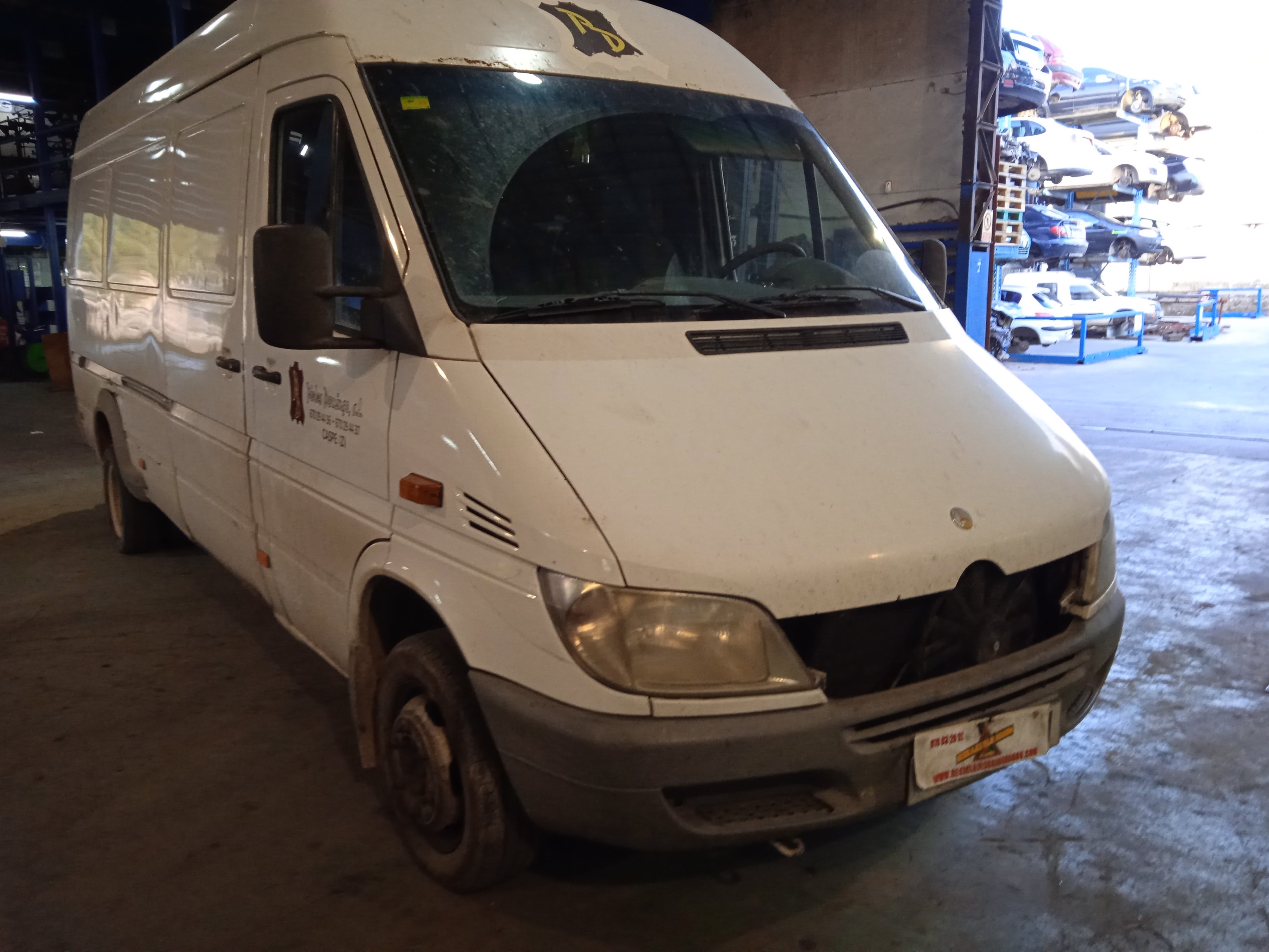 PUERTA DELANTERA DERECHA MERCEDES-BENZ SPRINTER 612981