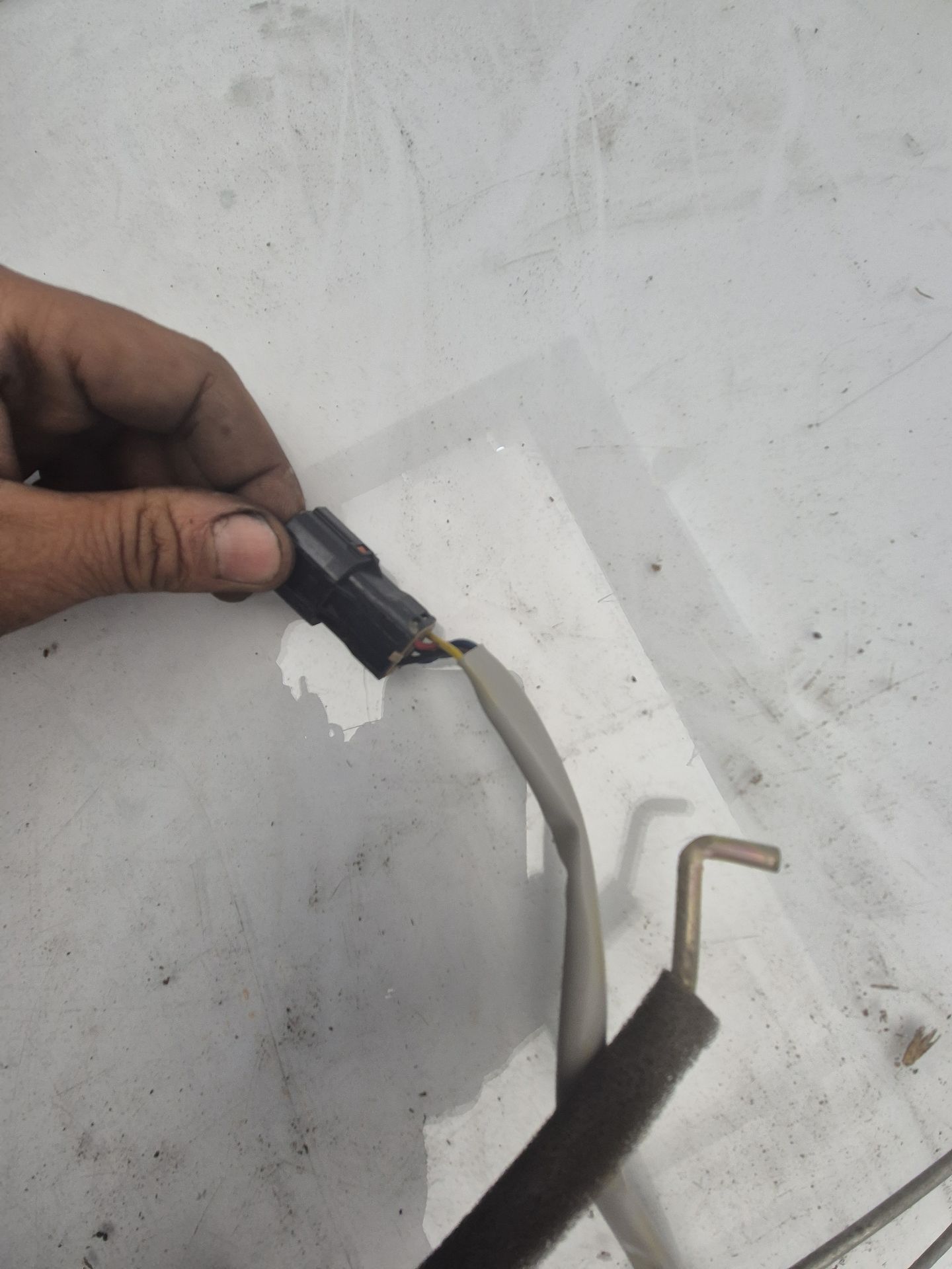 CERRADURA PUERTA DELANTERA DERECHA KIA CARENS 