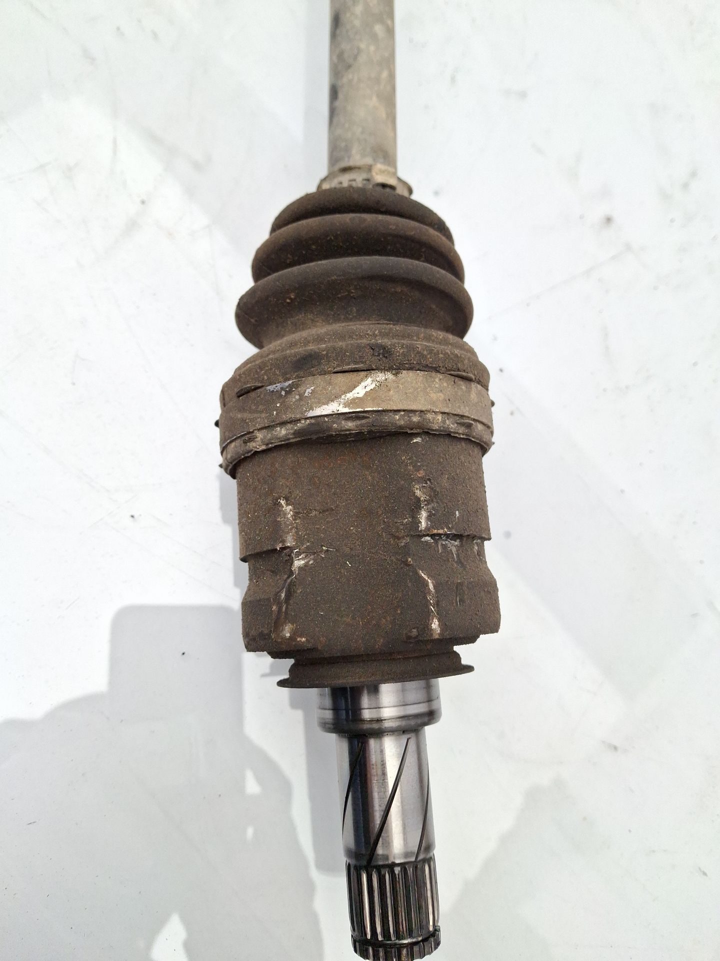 TRANSMISION DELANTERA DERECHA OPEL CORSA 