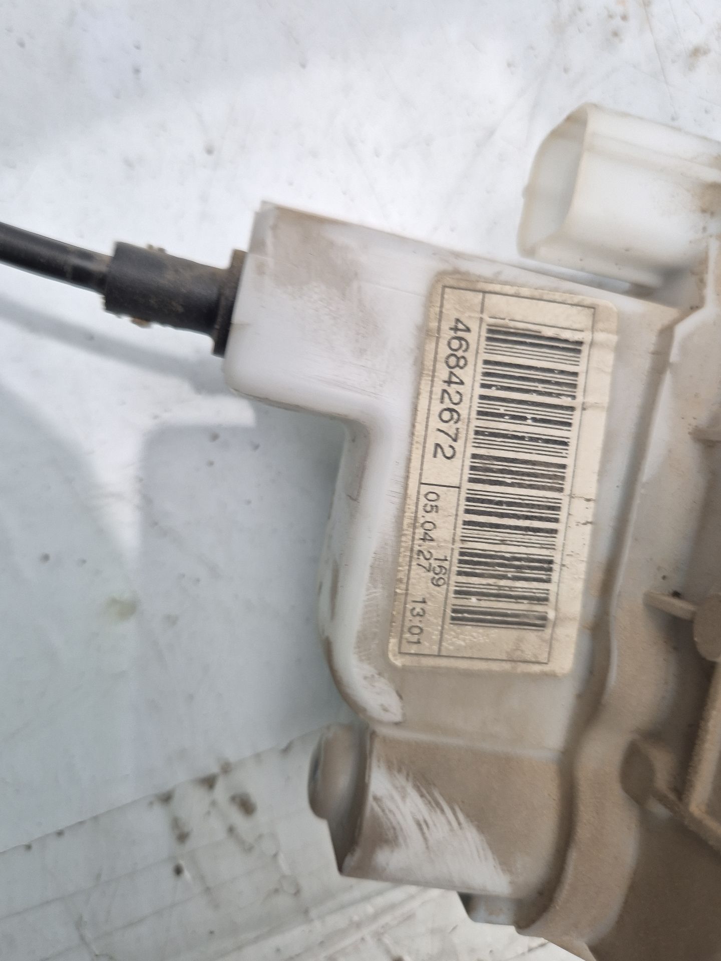 CERRADURA PUERTA DELANTERA IZQUIERDA FIAT PANDA 