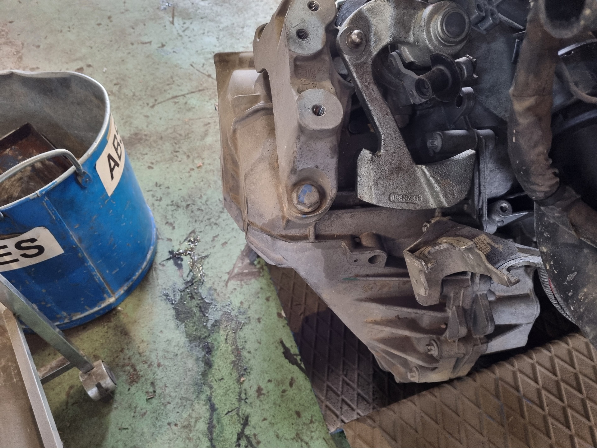 CAJA CAMBIOS CHEVROLET CRUZE Z20D1