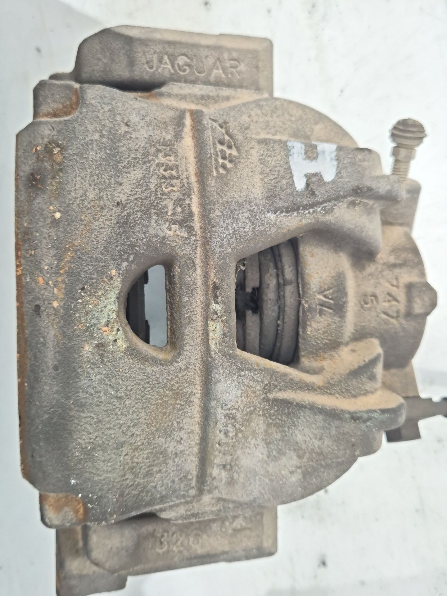 PINZA FRENO DELANTERA IZQUIERDA JAGUAR S-TYPE 