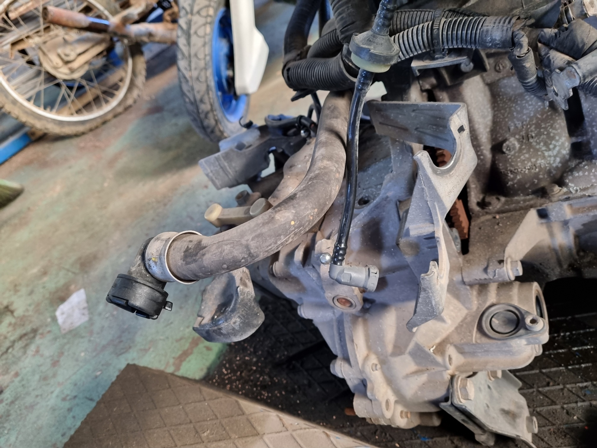 CAJA CAMBIOS CITROEN C2 KFV