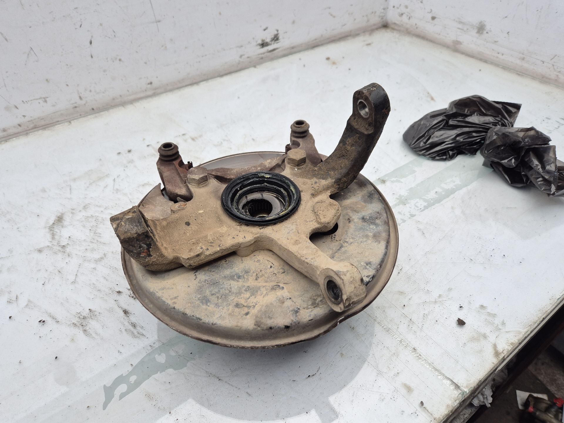 MANGUETA DELANTERA IZQUIERDA OPEL FRONTERA 