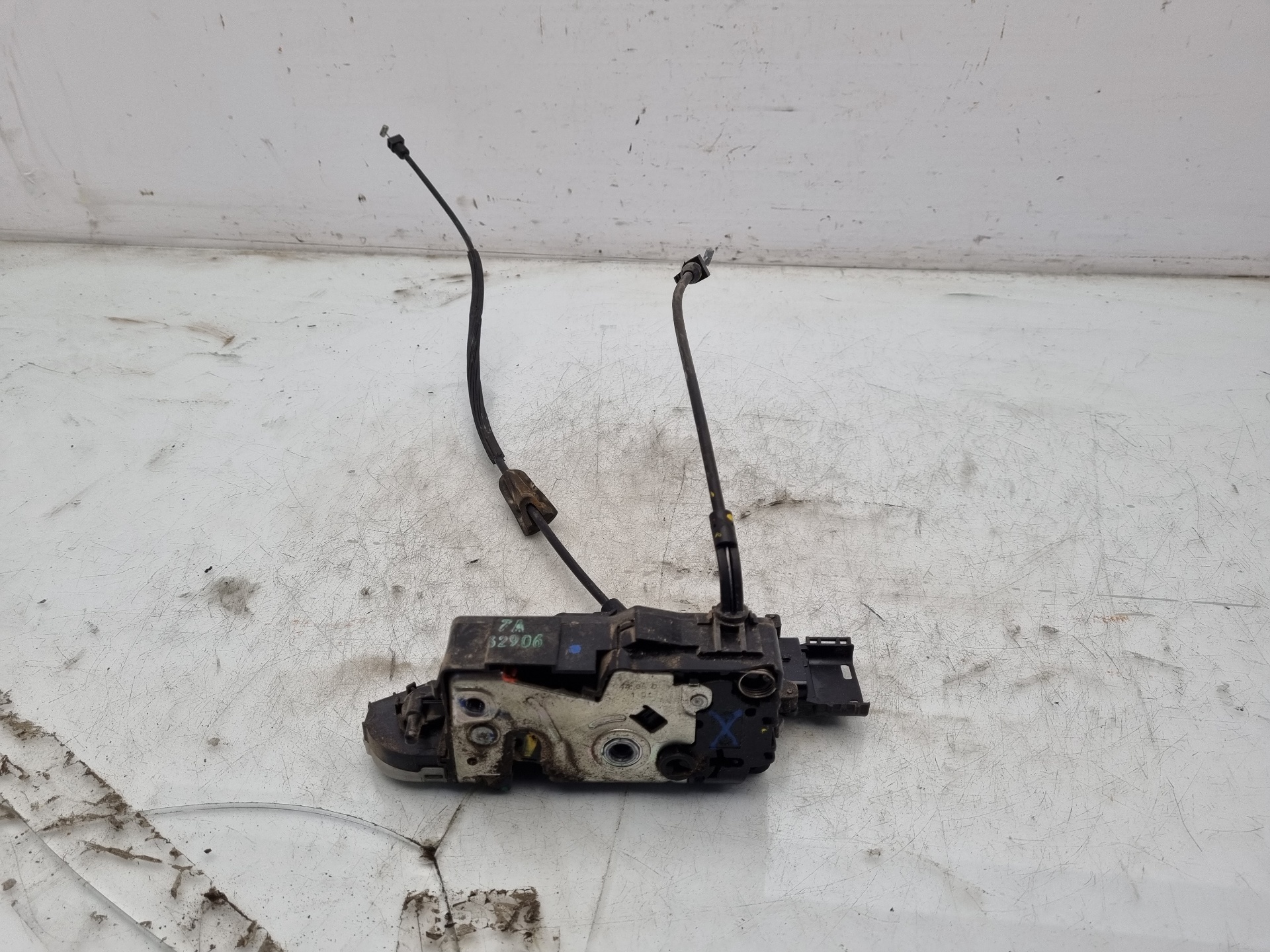 CERRADURA PUERTA DELANTERA DERECHA PEUGEOT 207/207 KFU