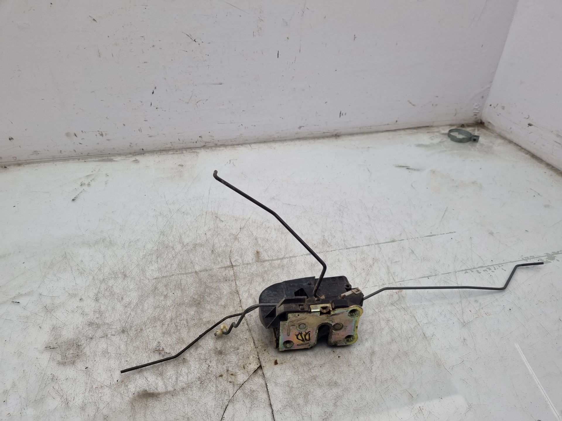 CERRADURA PUERTA DELANTERA DERECHA RENAULT LAGUNA 