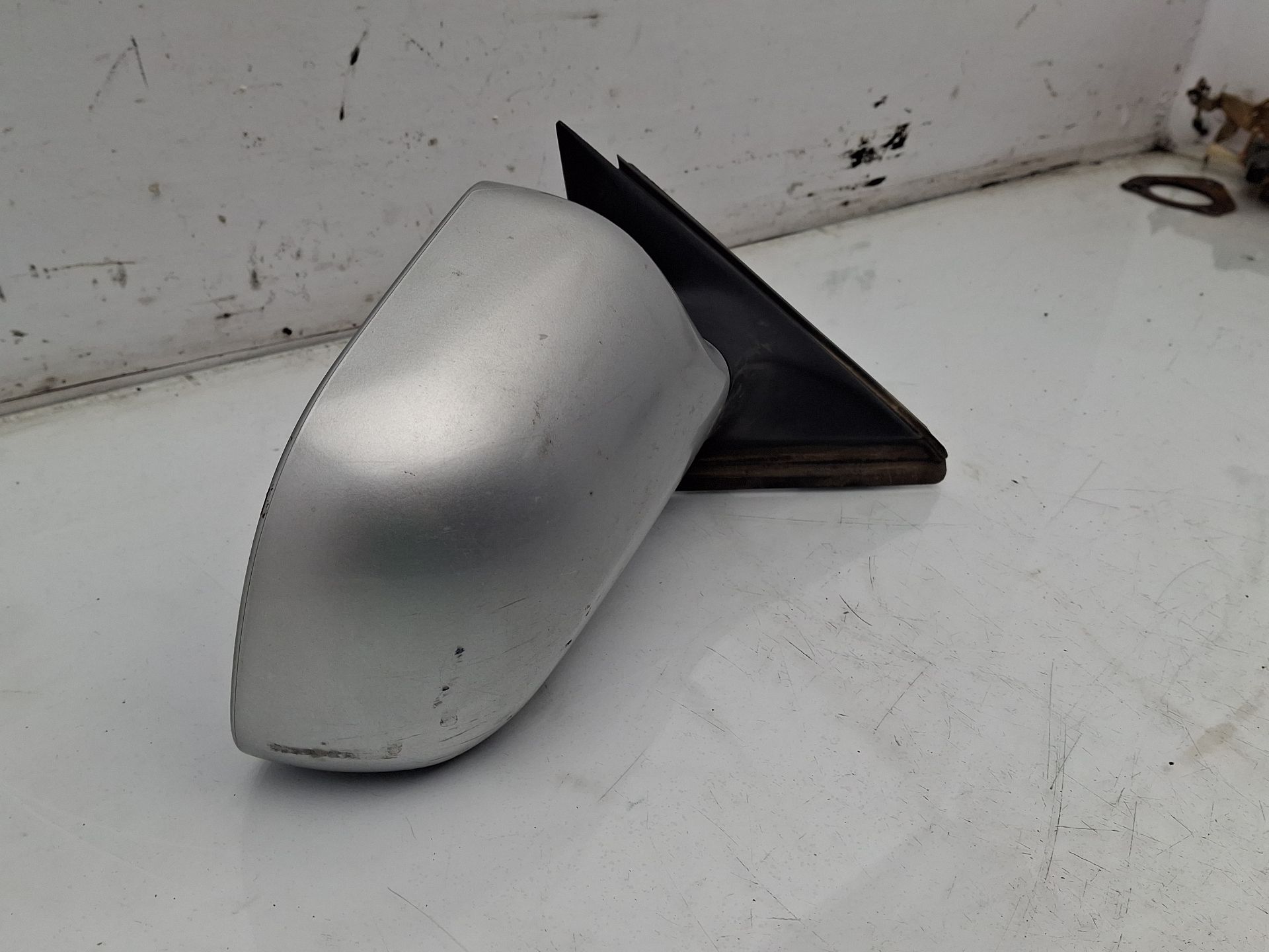 RETROVISOR DERECHO AUDI A4 