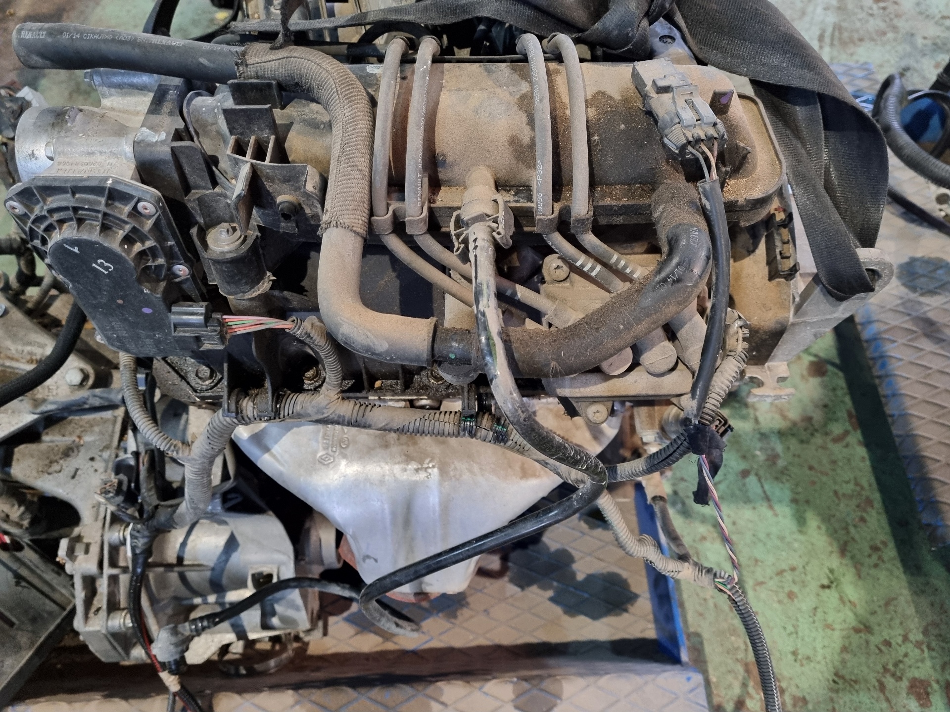 MOTOR COMPLETO RENAULT TWINGO D4FE7