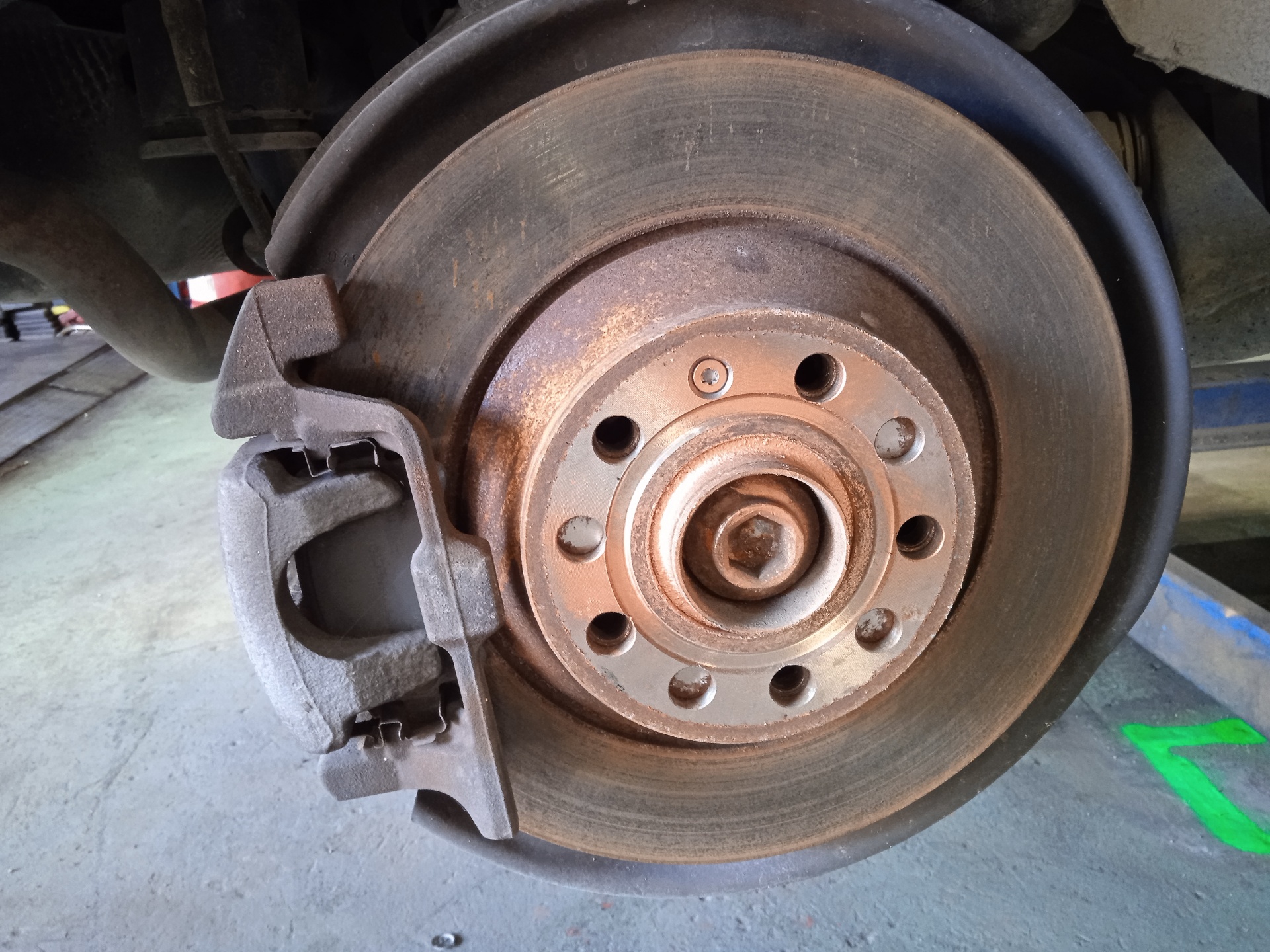 DISCO FRENO TRASERO AUDI A6 BMK