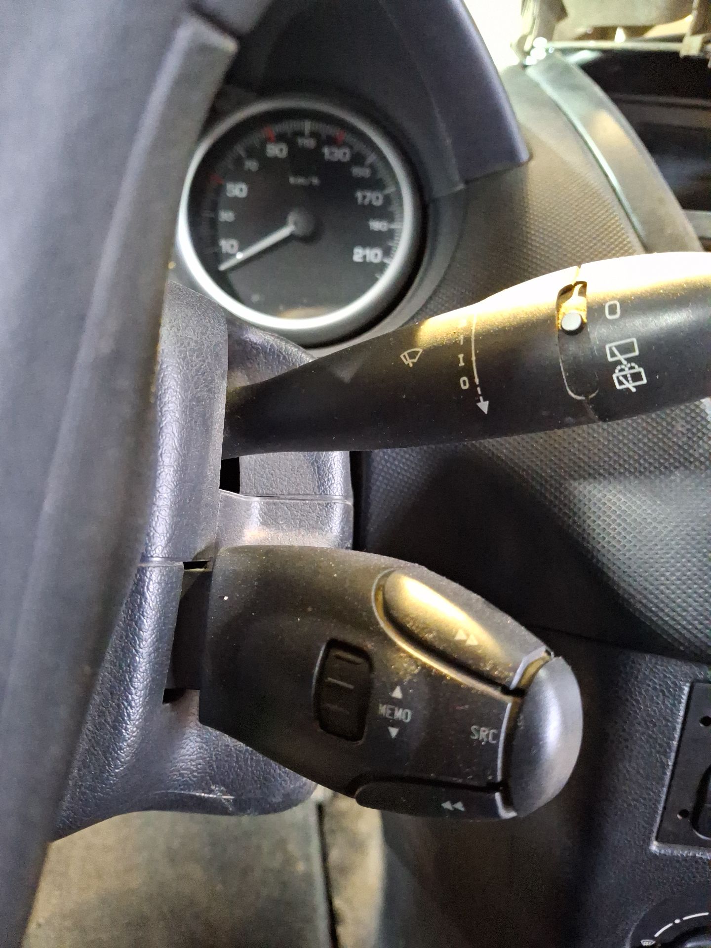 MANDO MULTIFUNCION PEUGEOT 206+ 