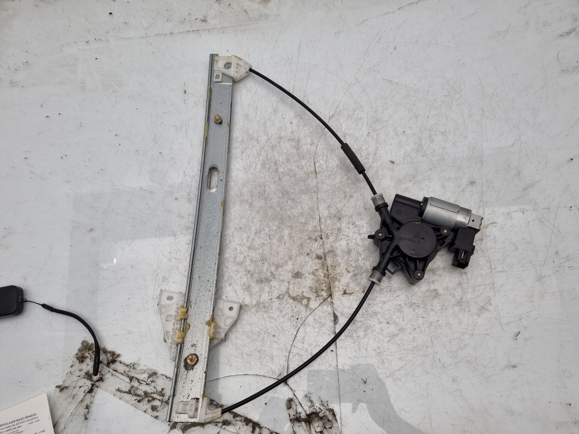 ELEVALUNAS DELANTERO IZQUIERDO MAZDA 3 ZJ