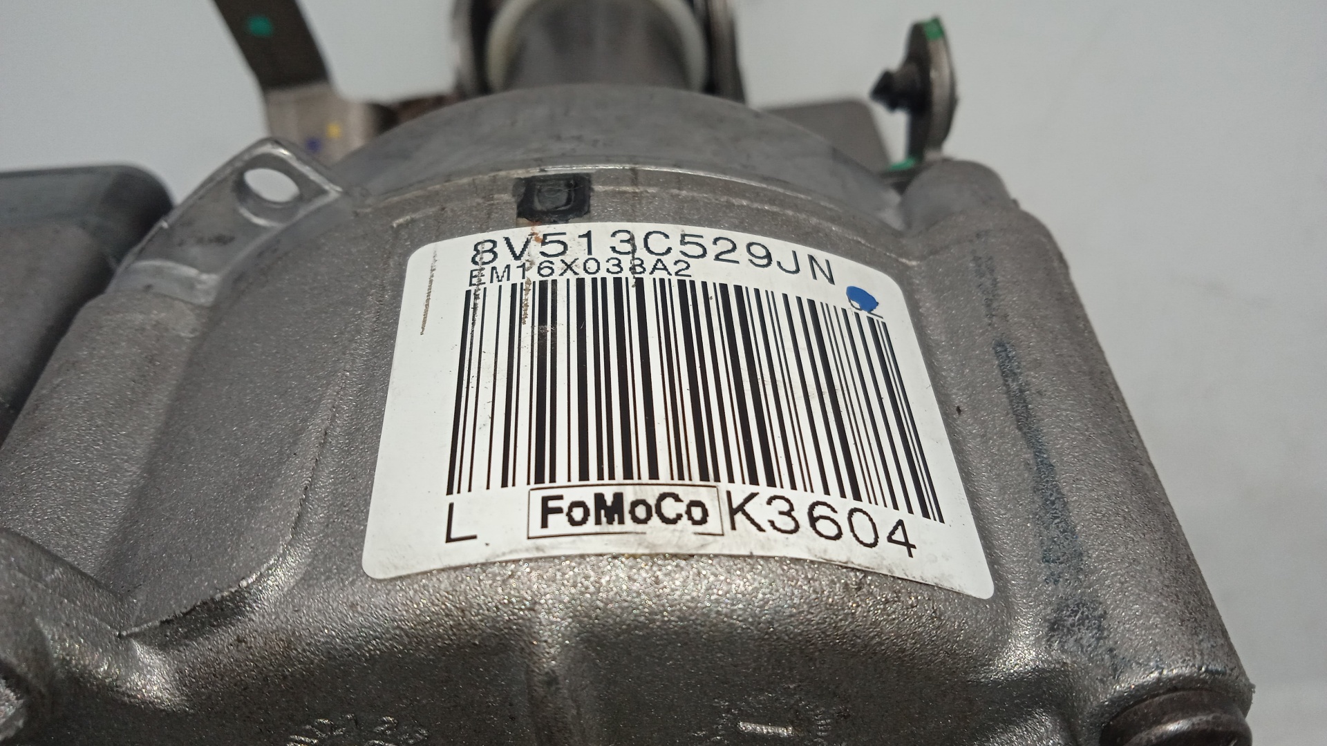 COLUMNA DIRECCION FORD FIESTA SNJB