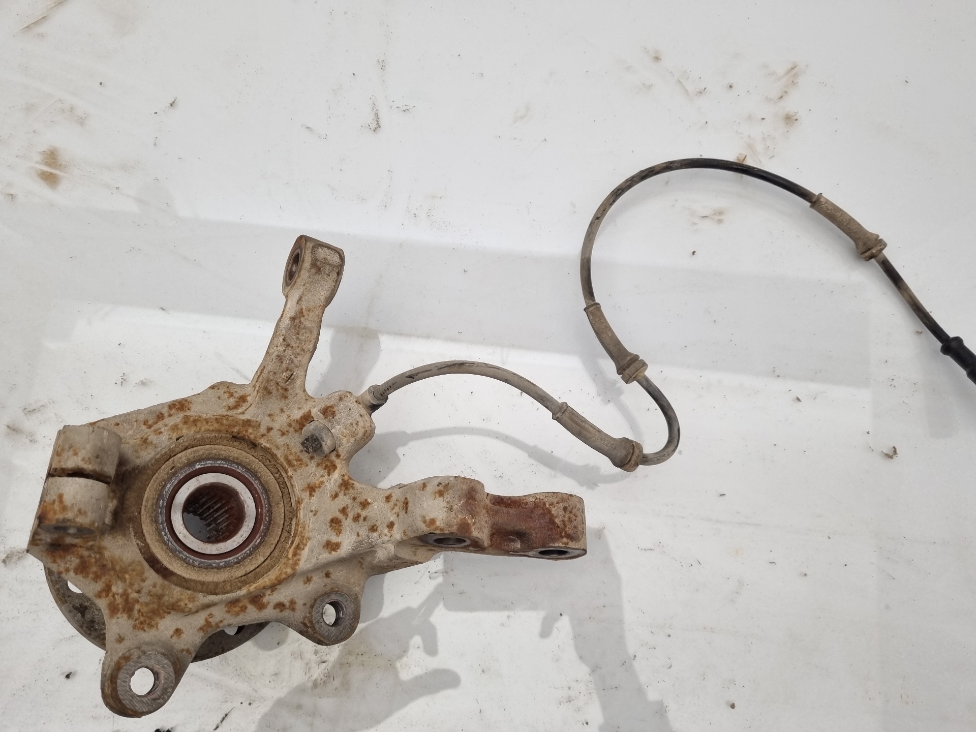 MANGUETA DELANTERA IZQUIERDA RENAULT MEGANE K4J C7