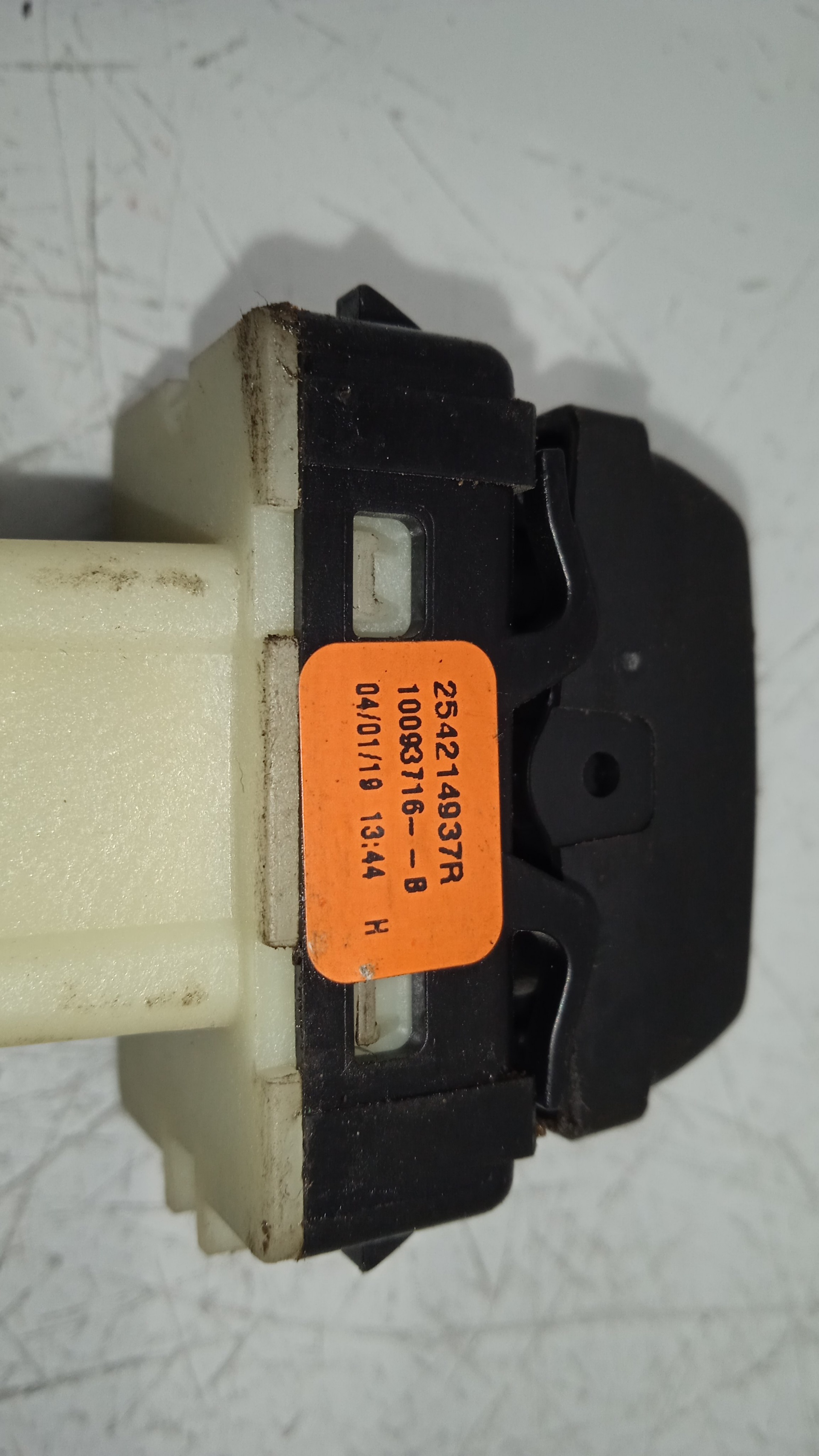 MANDO ELEVALUNAS TRASERO IZQUIERDO DACIA SANDERO H4B B4