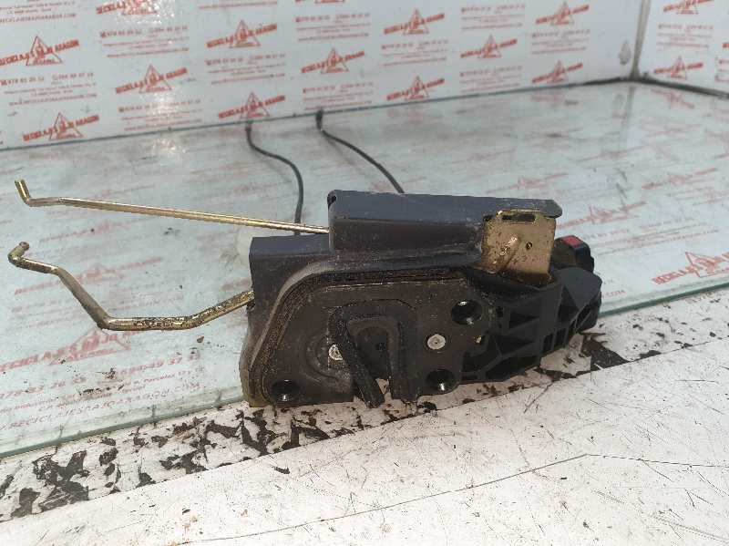 CERRADURA PUERTA DELANTERA DERECHA HYUNDAI TUCSON D4EA