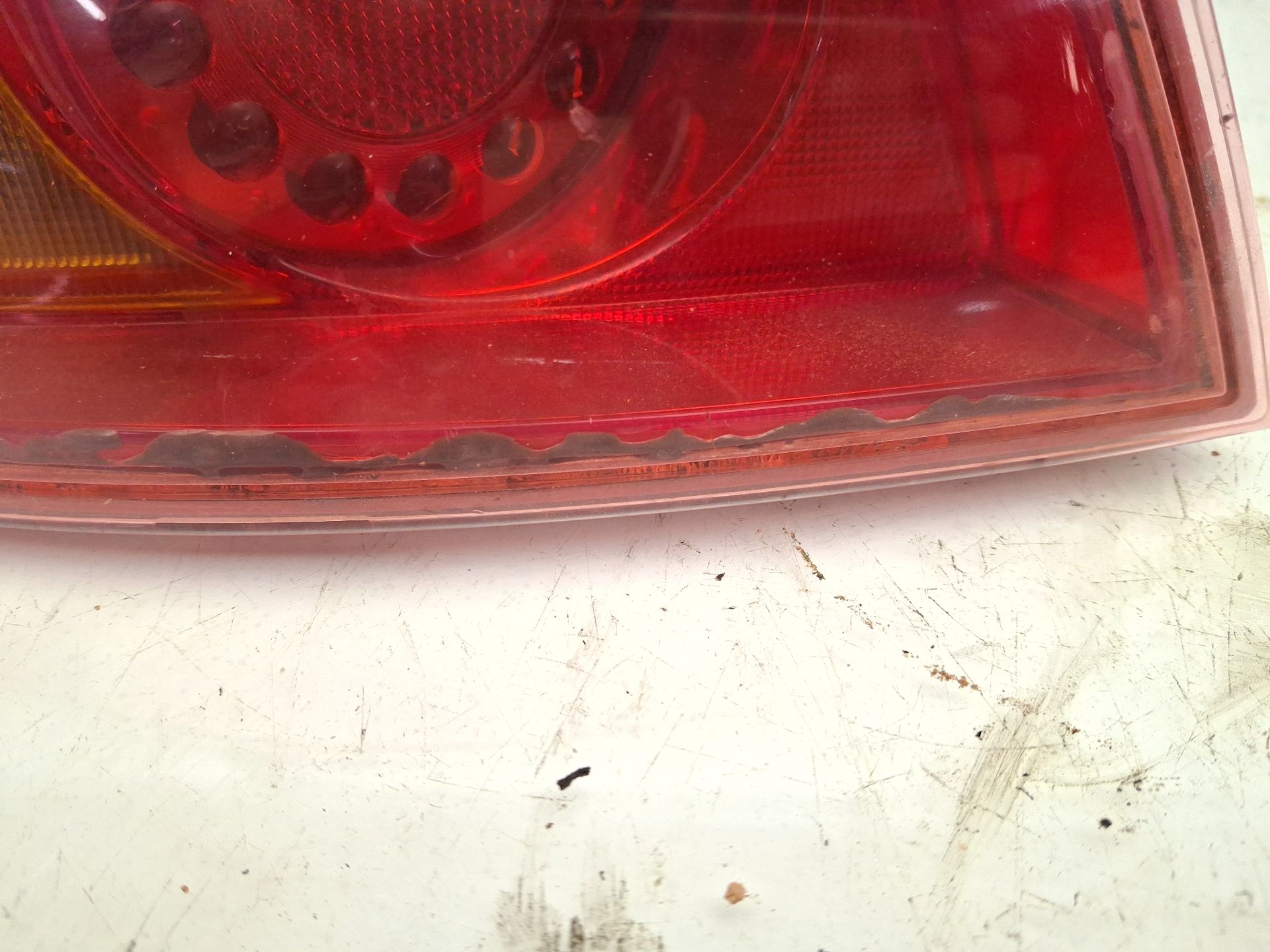 PILOTO TRASERO IZQUIERDO SEAT LEON 