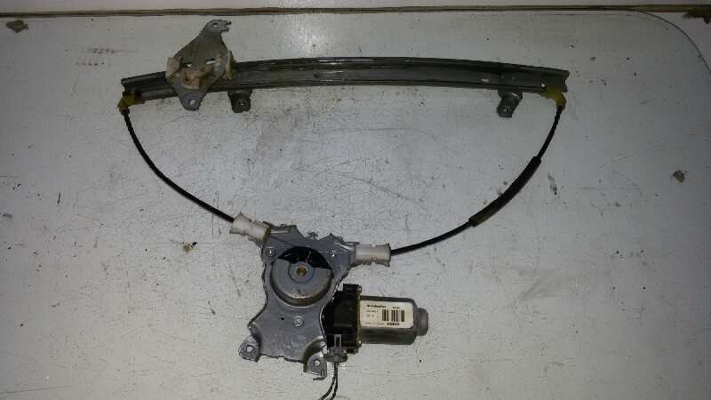 ELEVALUNAS DELANTERO DERECHO NISSAN ALMERA QG15DE