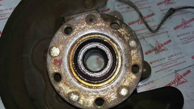 MANGUETA DELANTERA IZQUIERDA SKODA SUPERB 