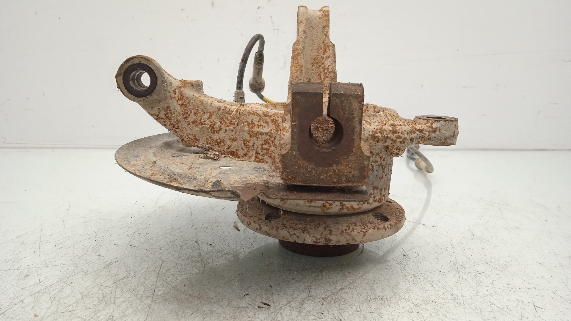 MANGUETA DELANTERA IZQUIERDA DACIA DOKKER 