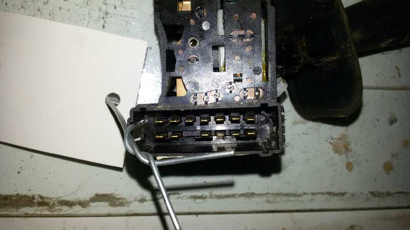 MANDO LIMPIA RENAULT KANGOO K9K B7