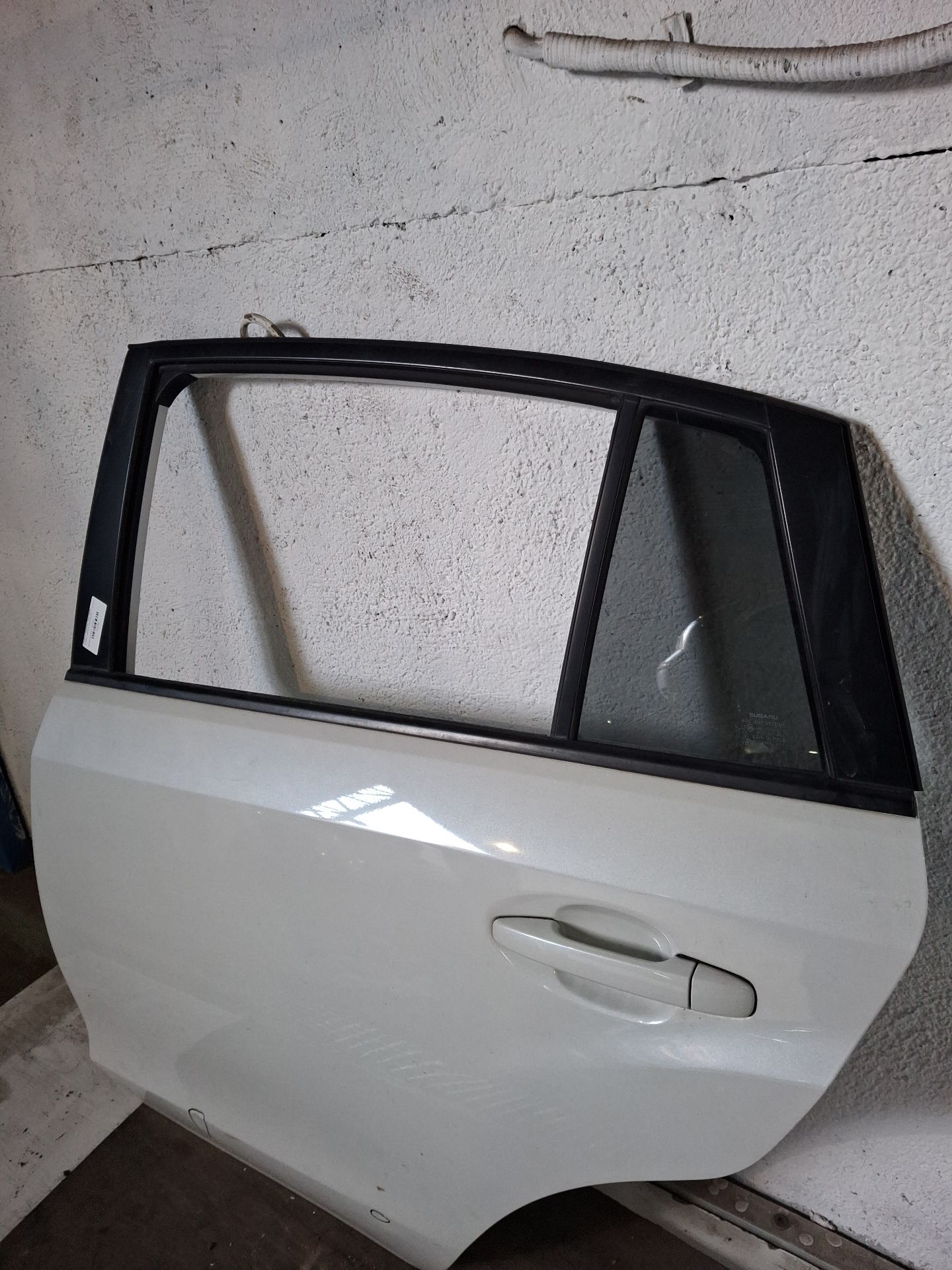 PUERTA TRASERA IZQUIERDA SUBARU IMPREZA 