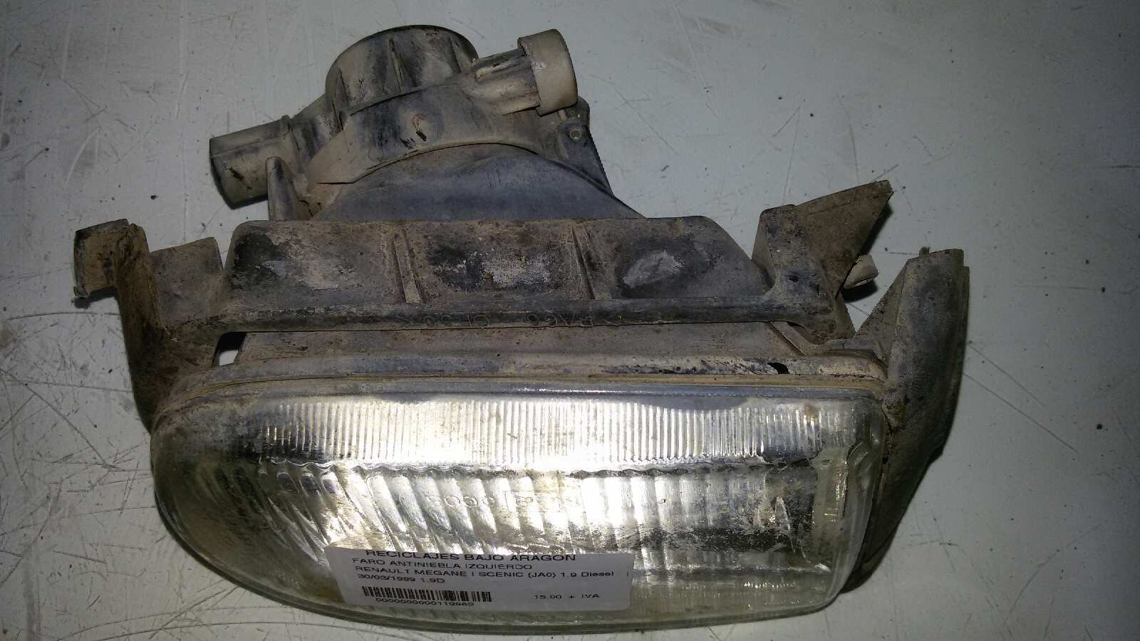 FARO ANTINIEBLA IZQUIERDO RENAULT MEGANE F8Q