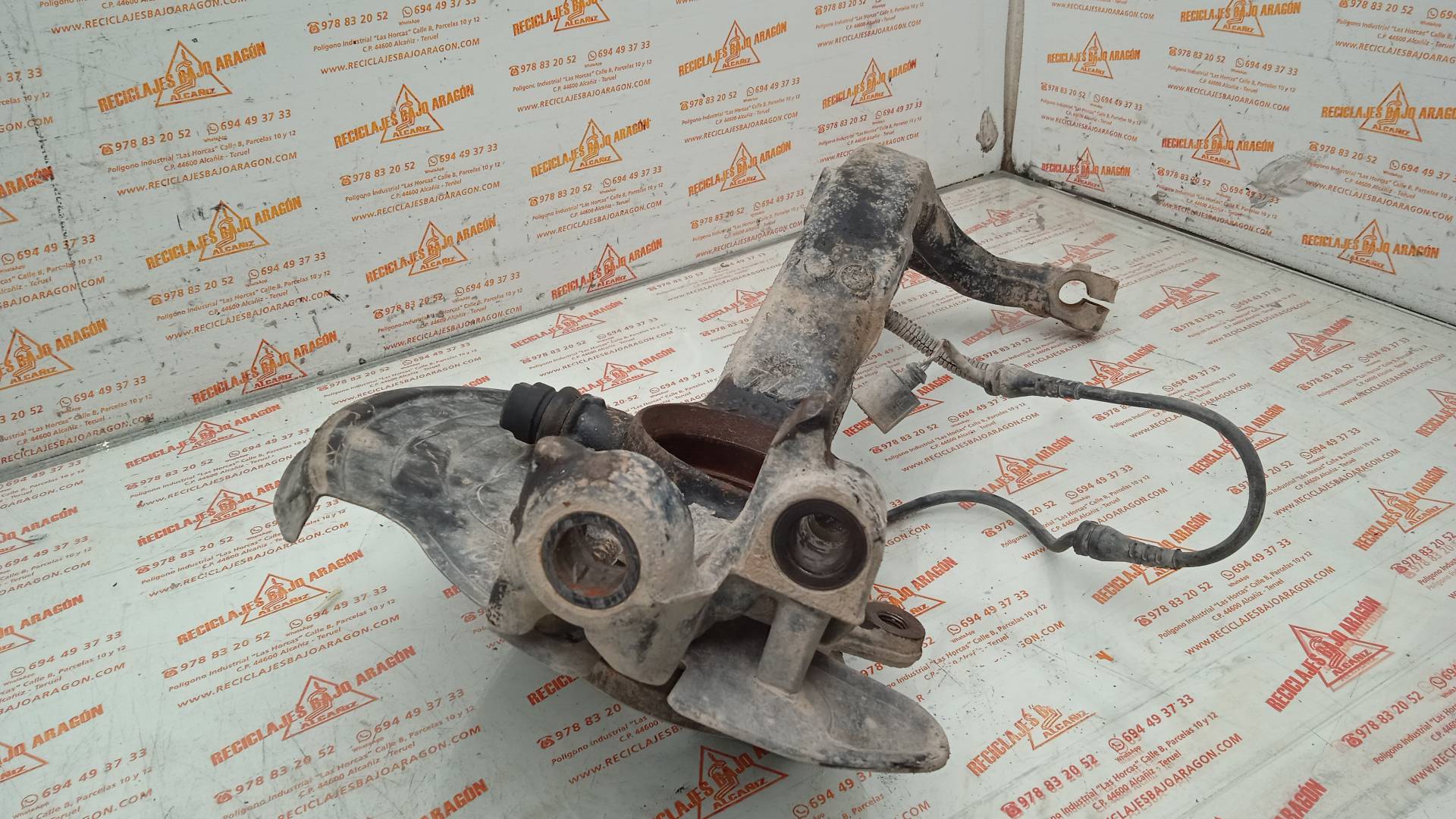 MANGUETA DELANTERA DERECHA VOLKSWAGEN PASSAT AVF