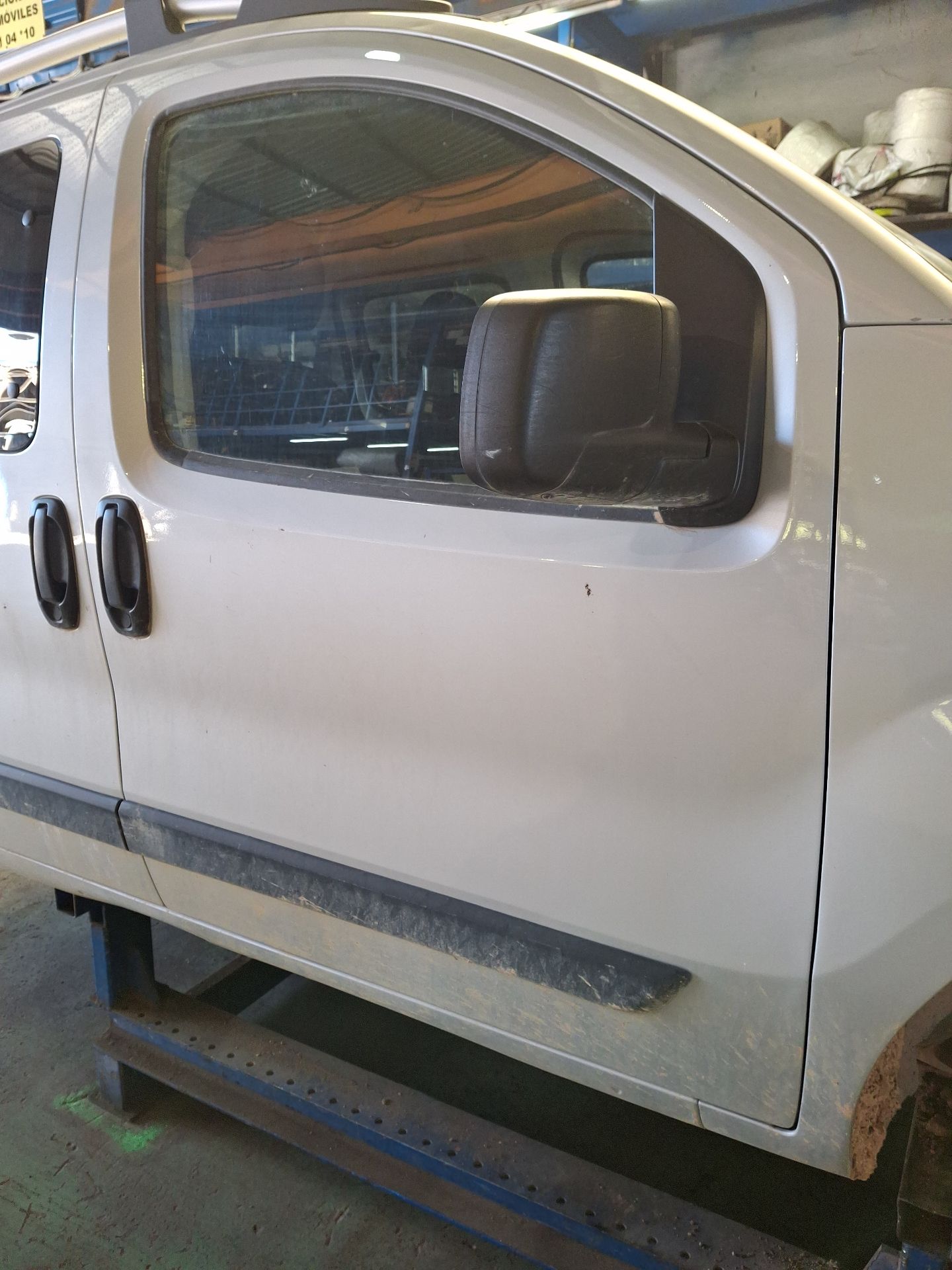 PUERTA DELANTERA DERECHA FIAT QUBO 