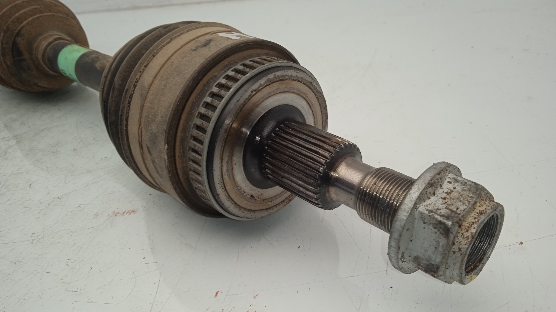 TRANSMISION DELANTERA IZQUIERDA MERCEDES-BENZ CLAS 628963