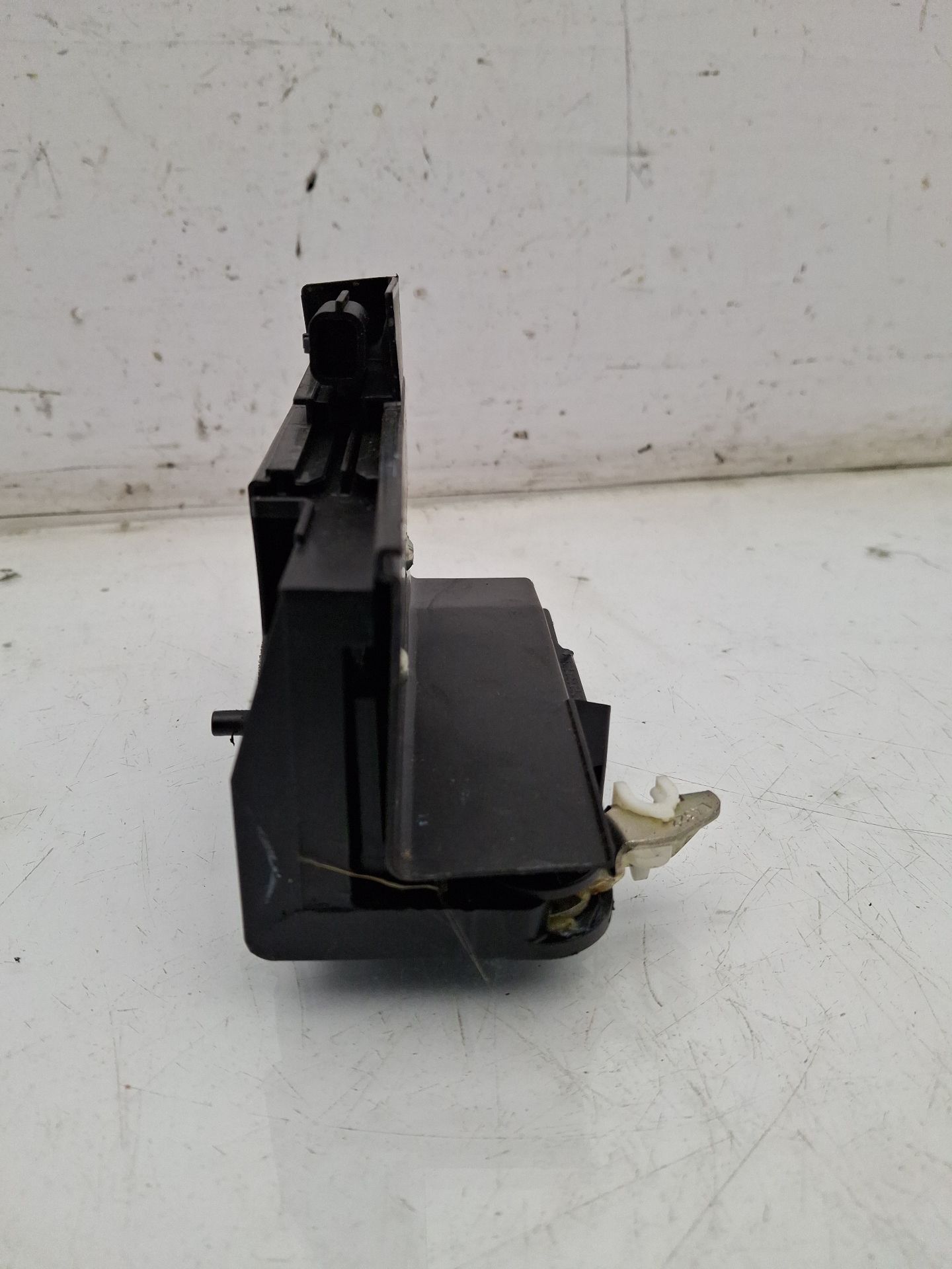 CERRADURA PUERTA TRASERA IZQUIERDA DACIA SANDERO 