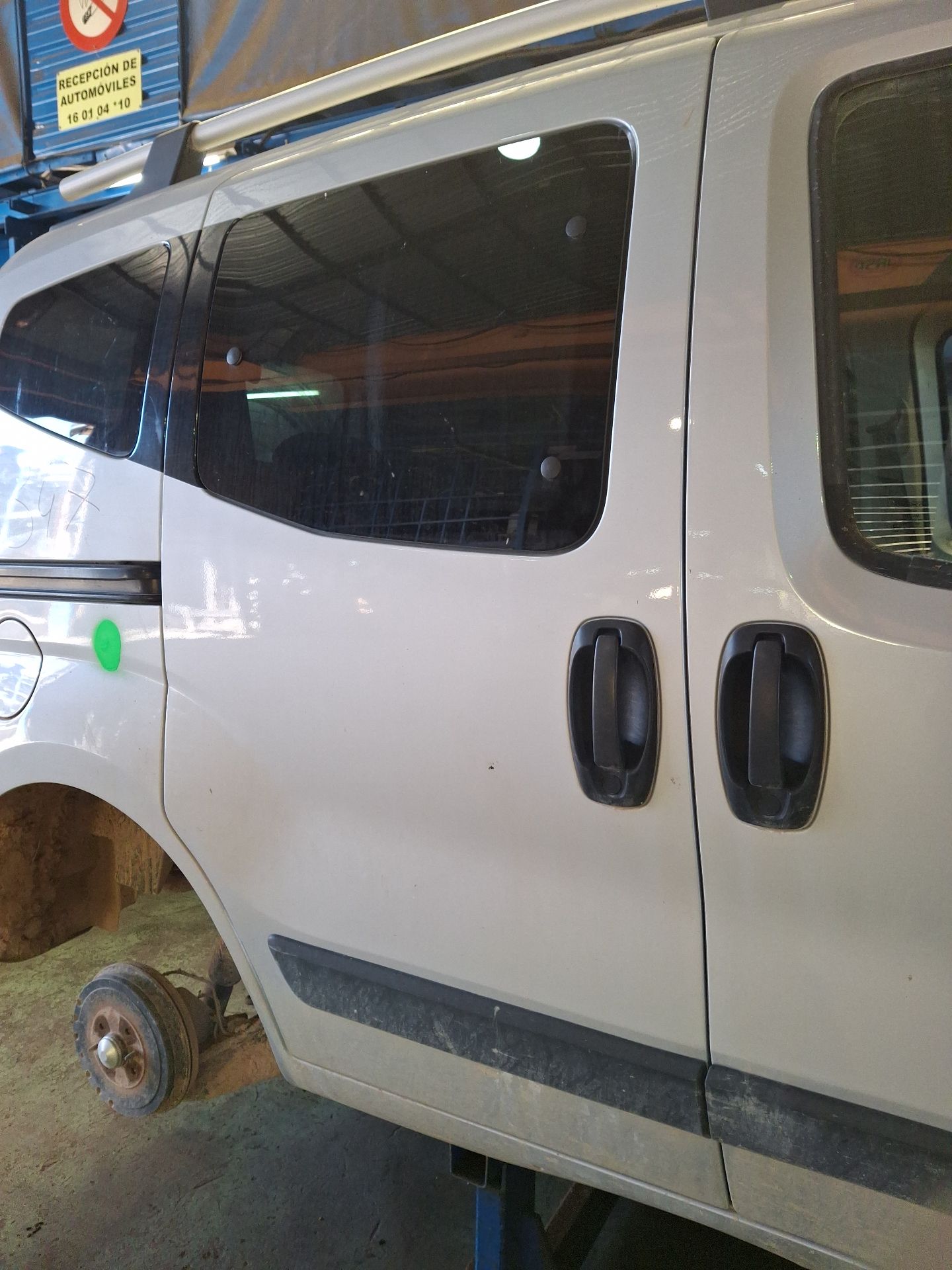 PUERTA LATERAL CORREDERA DERECHA FIAT QUBO 