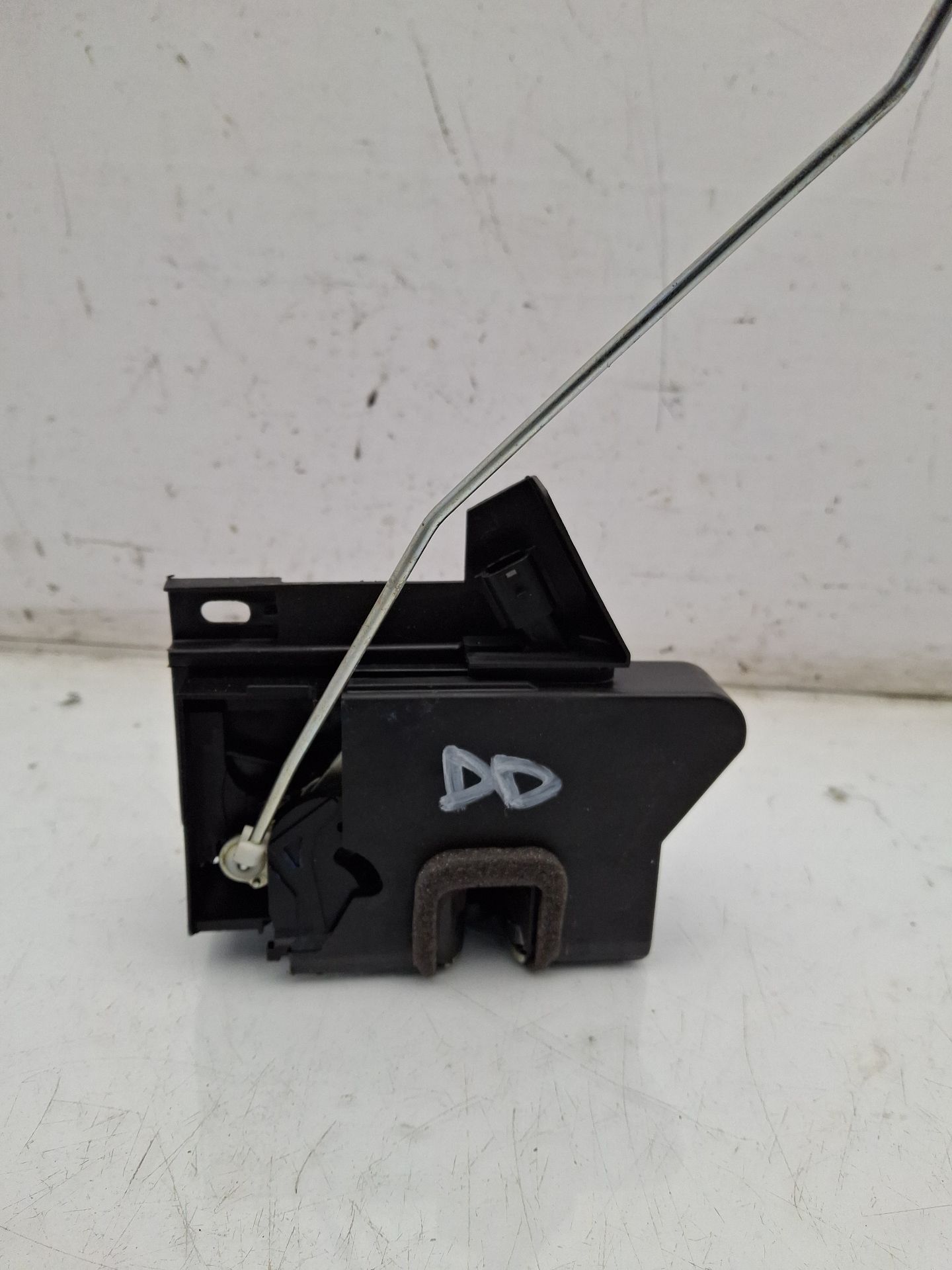 CERRADURA PUERTA DELANTERA DERECHA DACIA SANDERO 