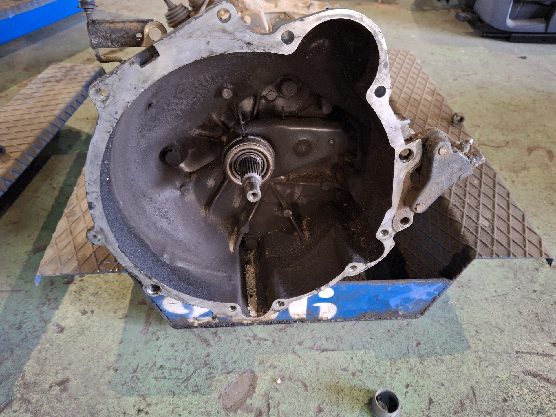 CAJA CAMBIOS MITSUBISHI GALLOPER 