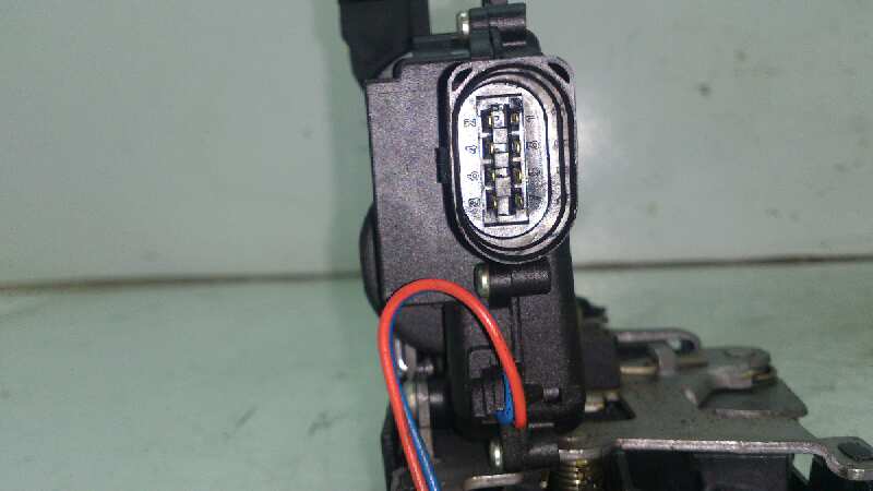 CERRADURA PUERTA DELANTERA IZQUIERDA SKODA OCTAVIA ASV