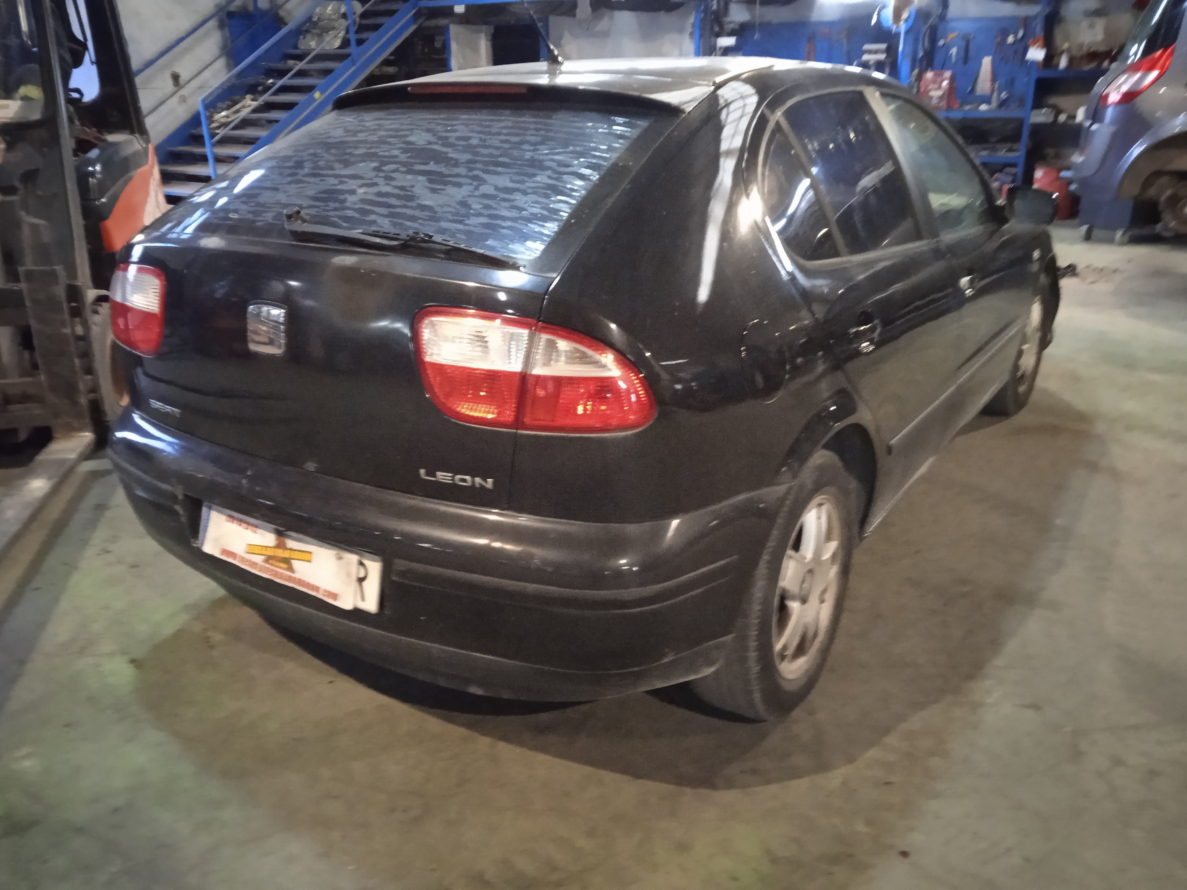 BOMBA DIRECCION SEAT LEON AUS