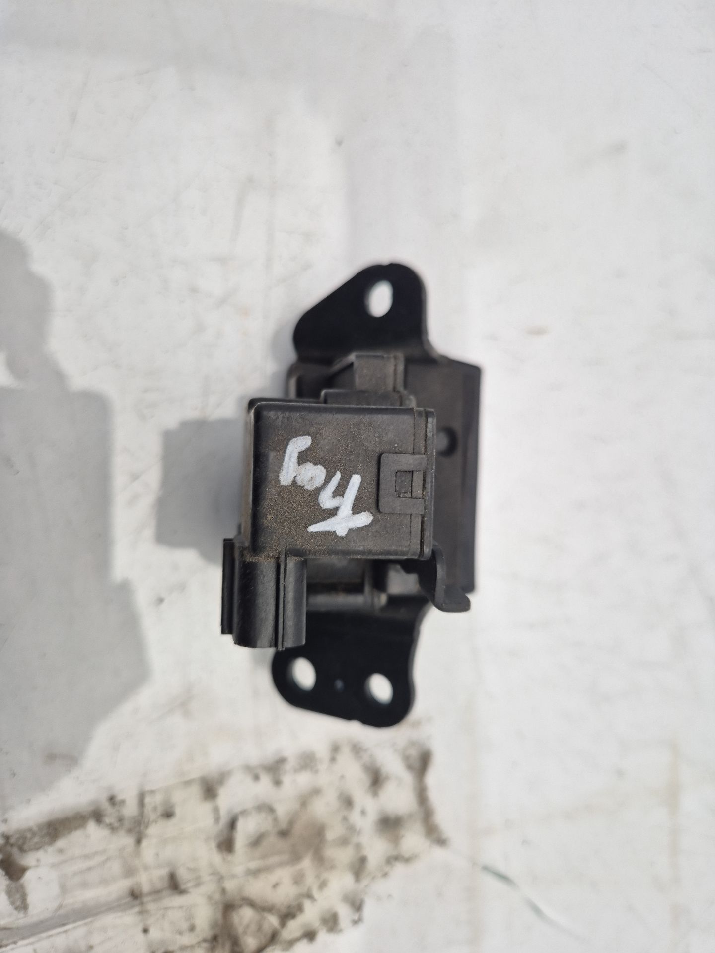 CERRADURA MALETERO / PORTON HYUNDAI i30 