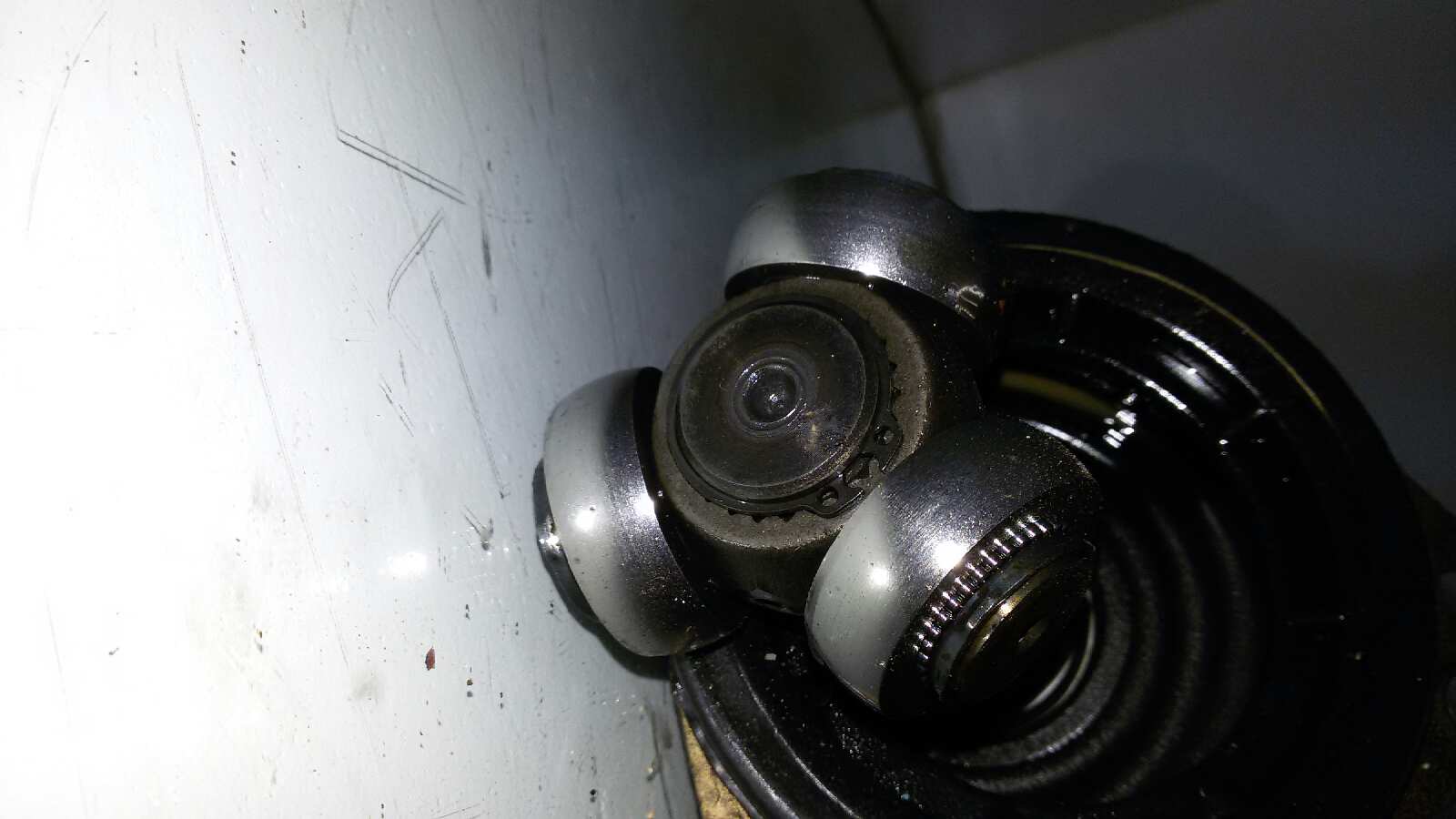 TRANSMISION DELANTERA IZQUIERDA RENAULT LAGUNA F9Q750