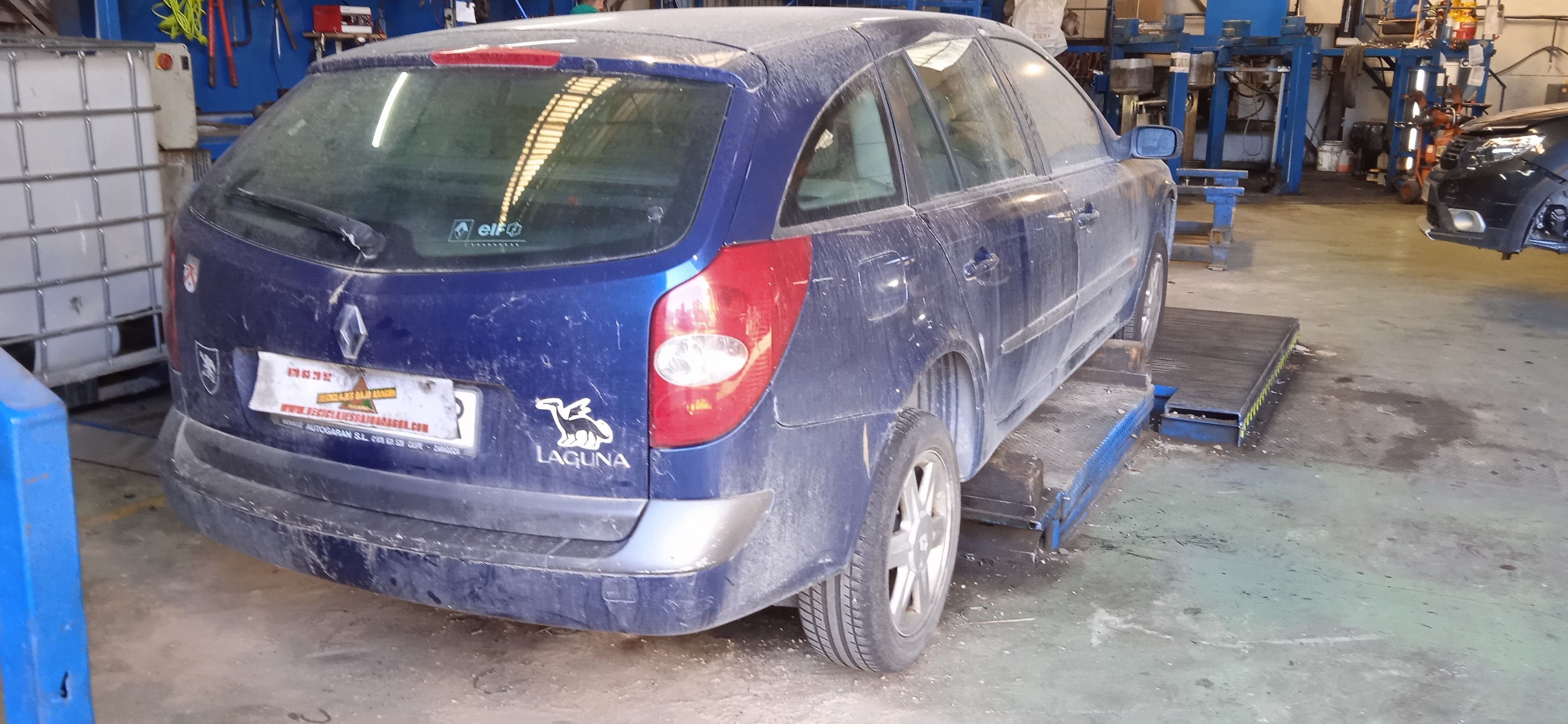 FARO DERECHO RENAULT LAGUNA G9T D7