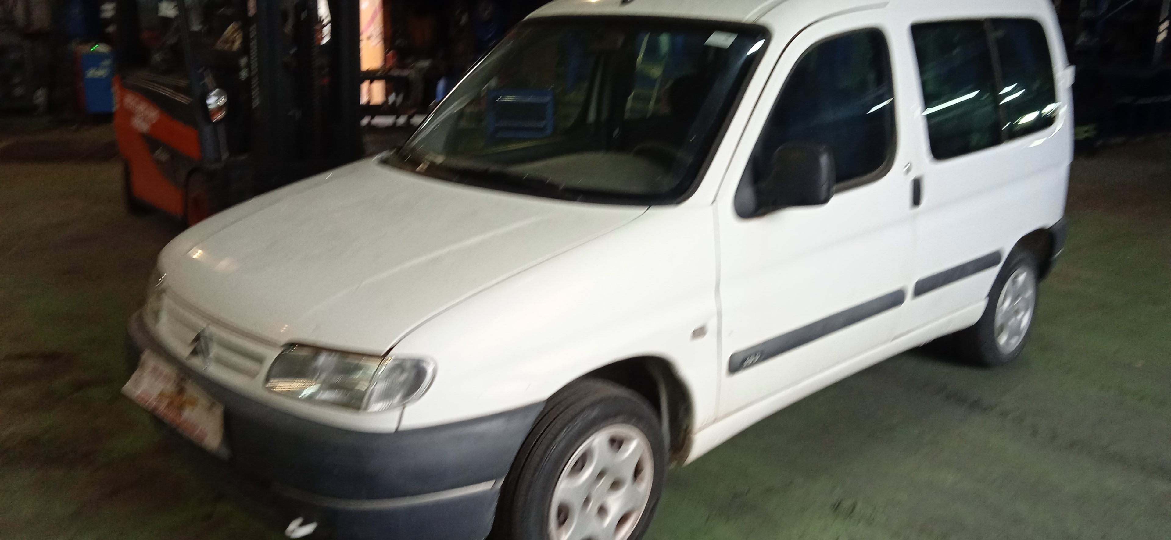 TRANSMISION DELANTERA IZQUIERDA CITROEN BERLINGO WJZ