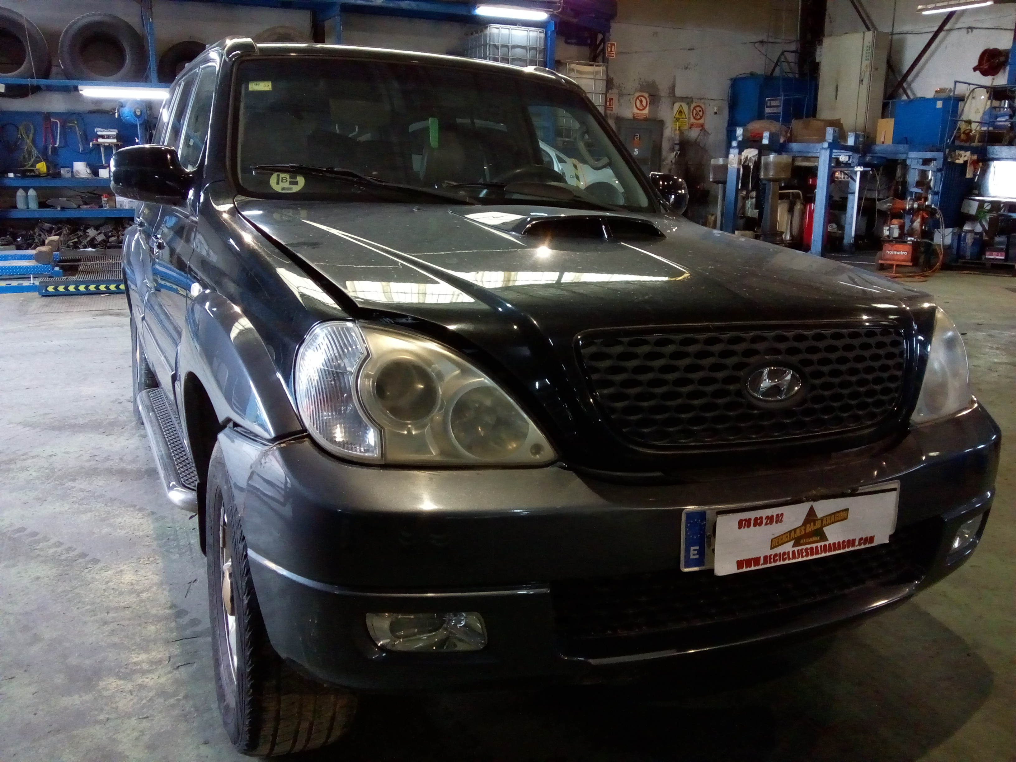 ELEVALUNAS DELANTERO DERECHO HYUNDAI TERRACAN 