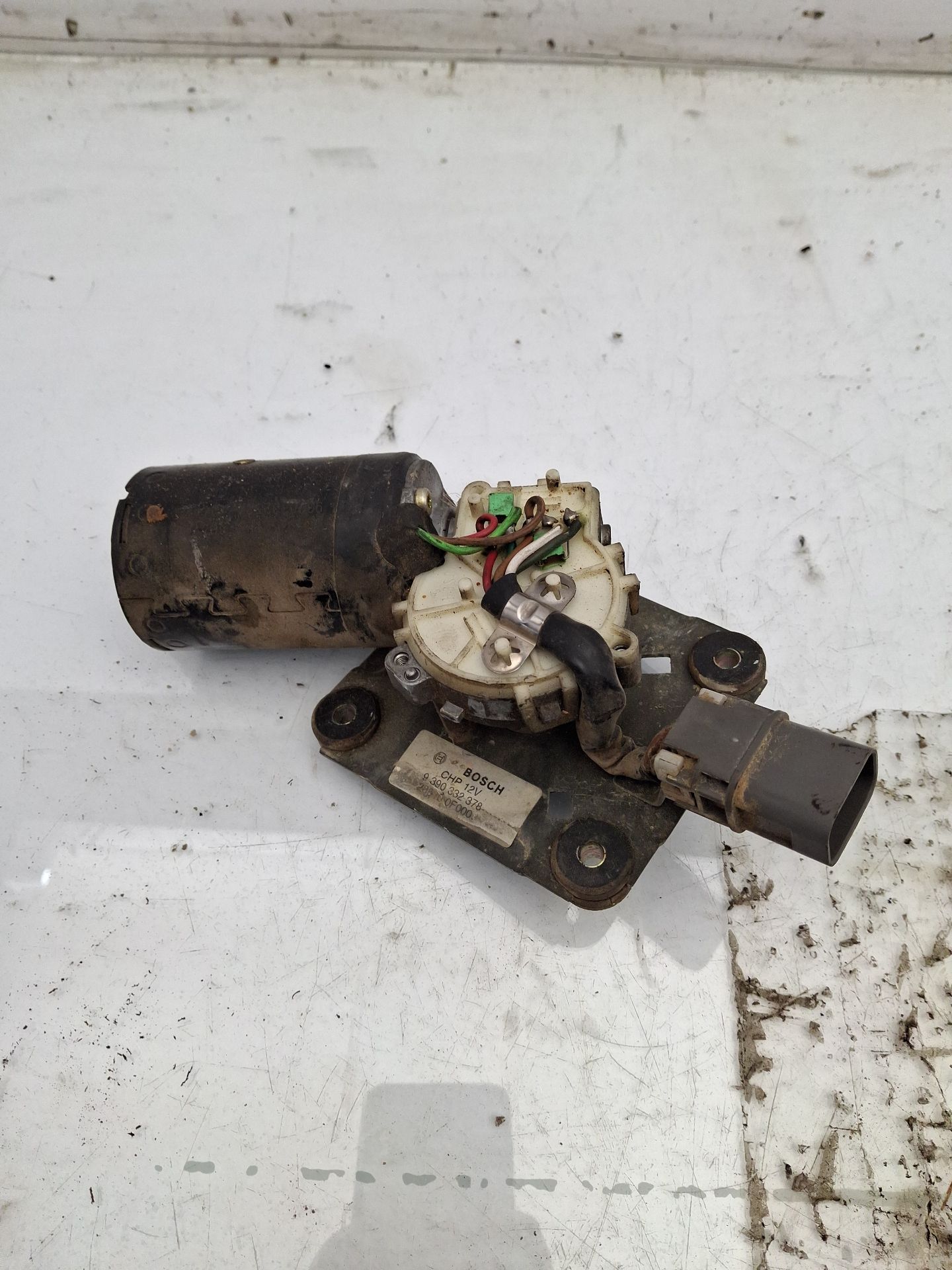  NISSAN TERRANO II (R20) 2.4 i 12V 4WD